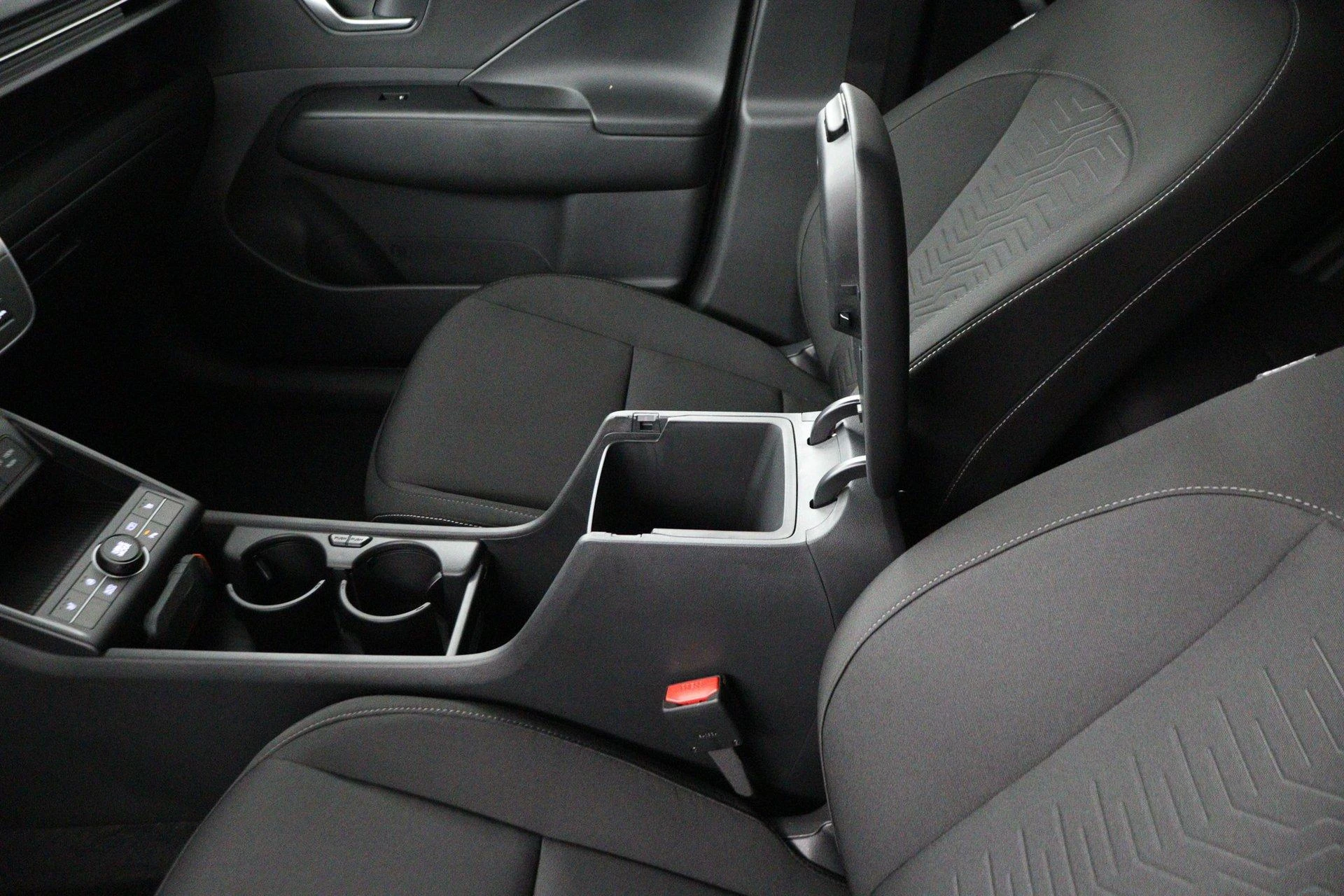 Hyundai-Kona-image-62