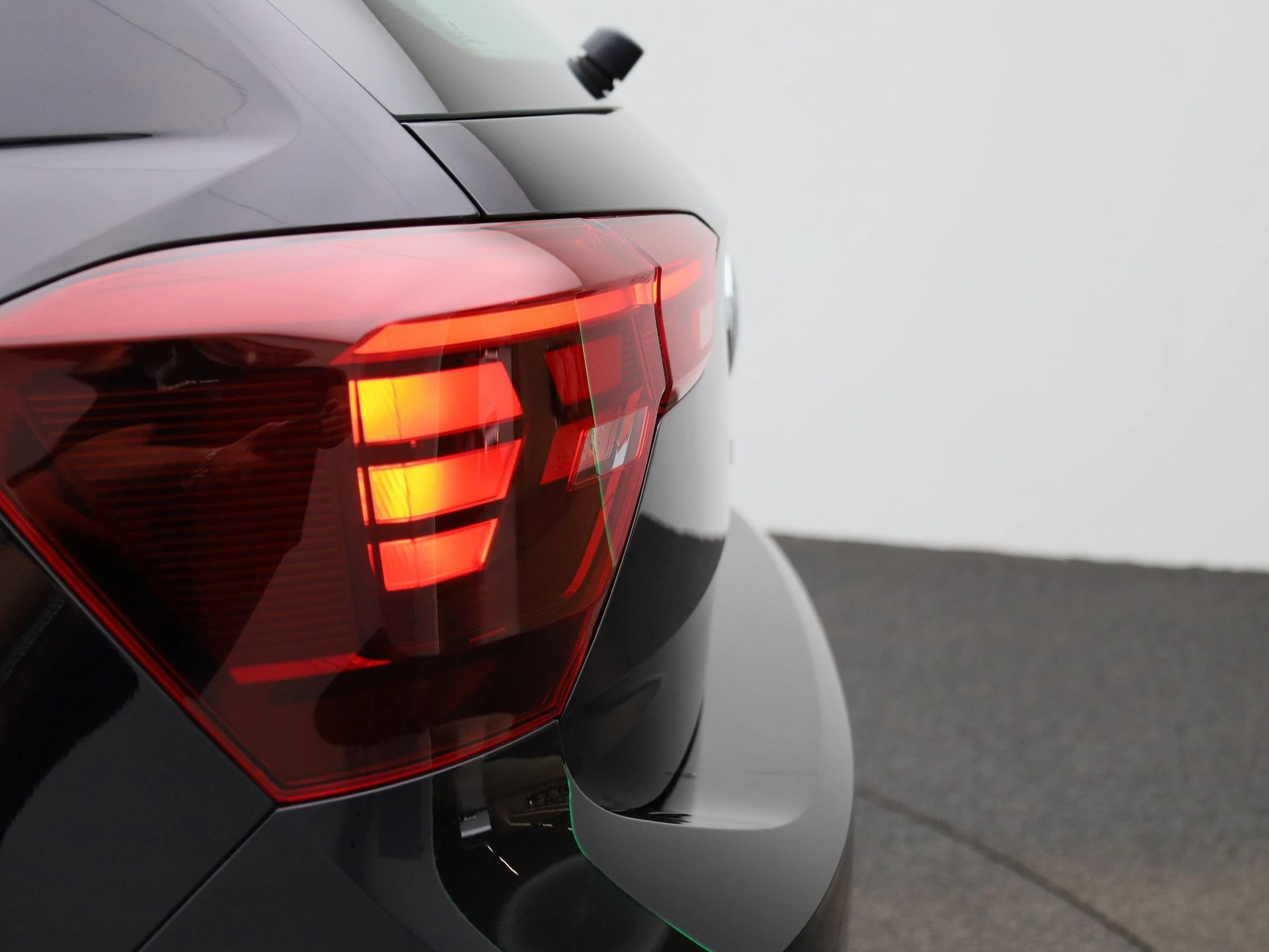 Volkswagen-Polo-image-37