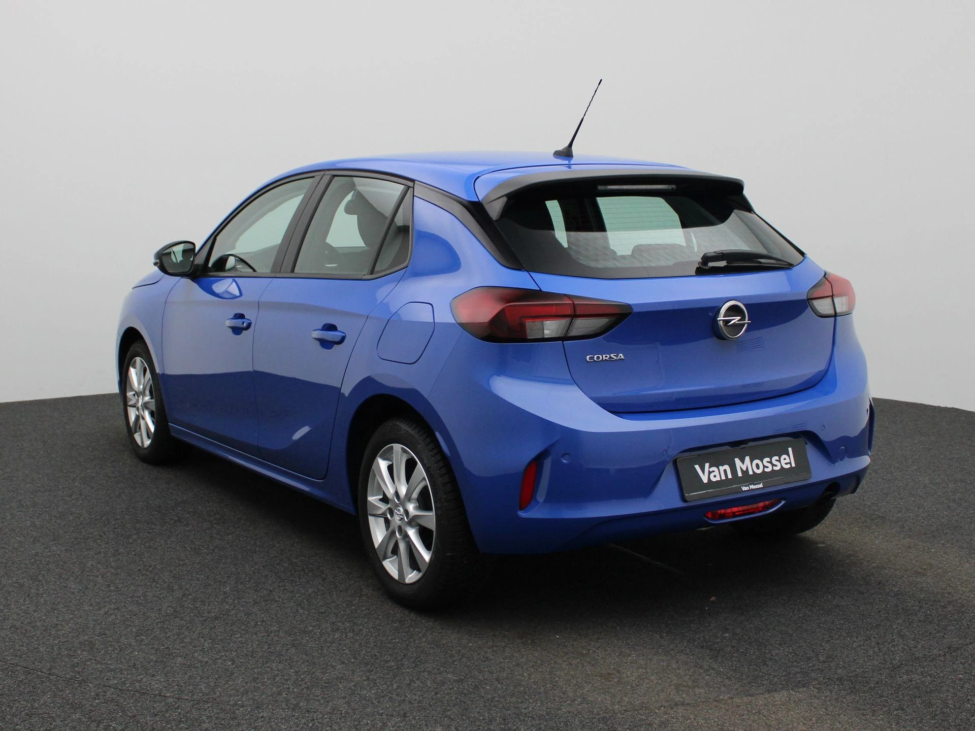 Opel-Corsa-image-1
