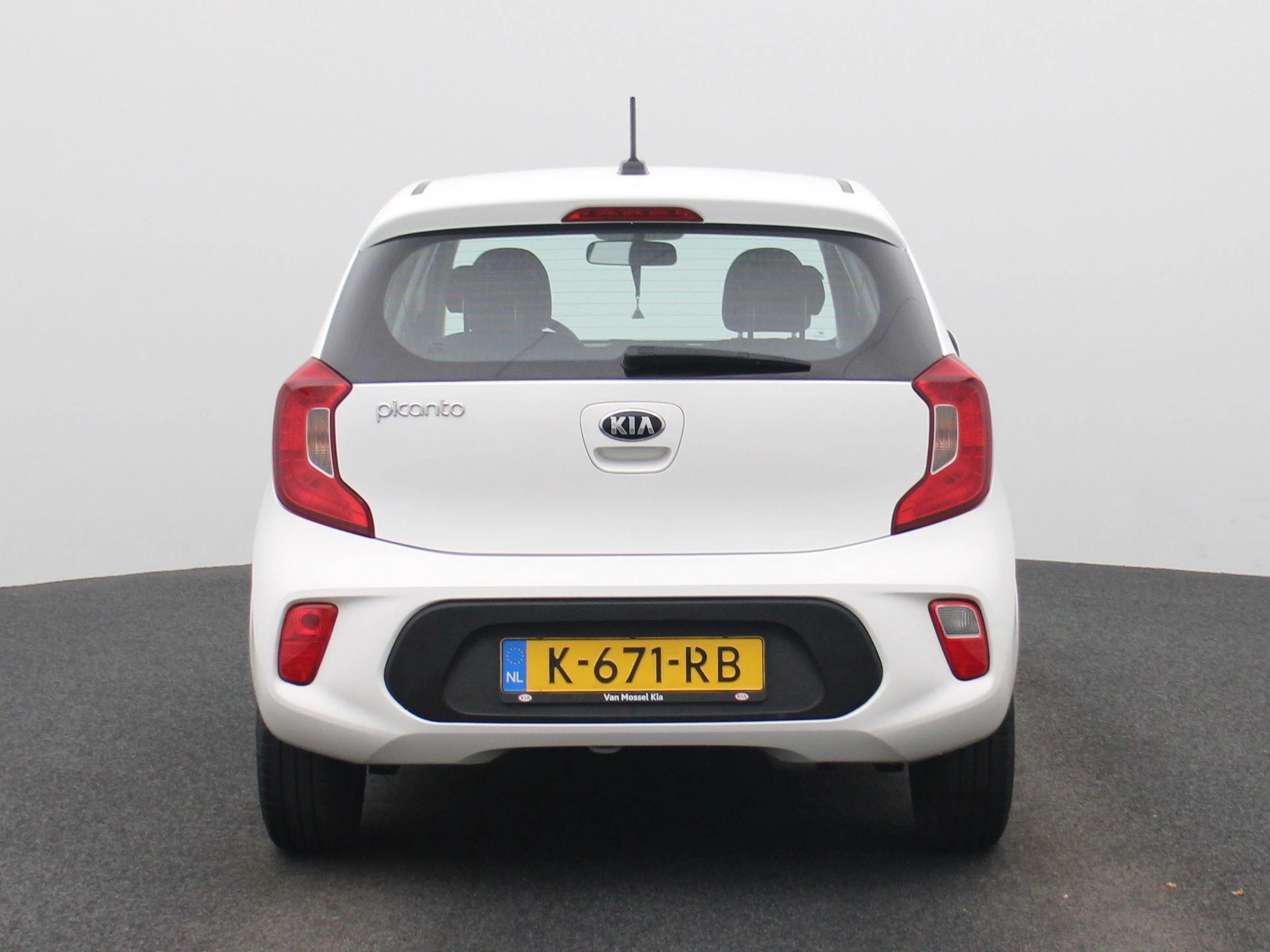 Kia-Picanto-image-4