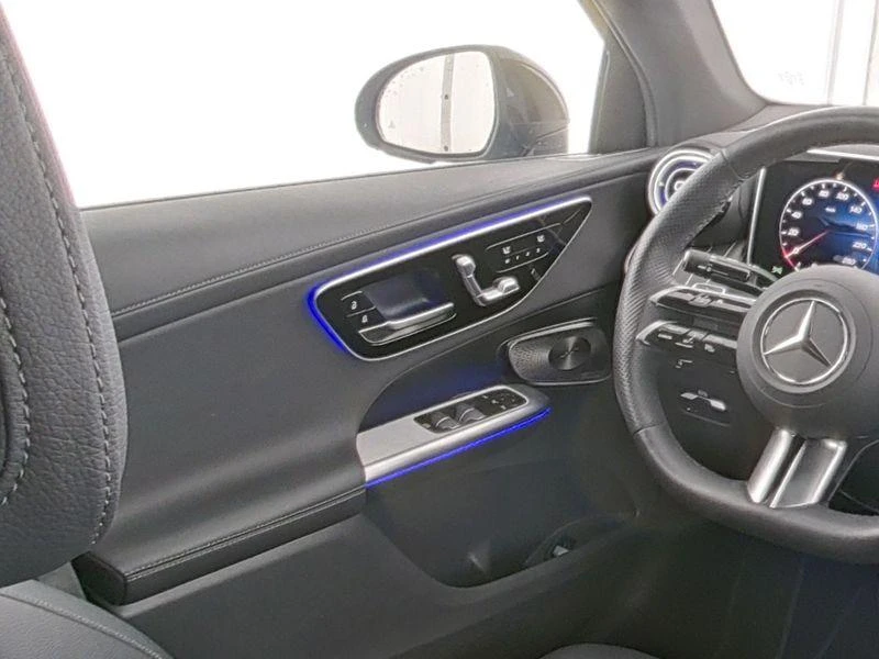 Mercedes-Benz-GLC-image-7