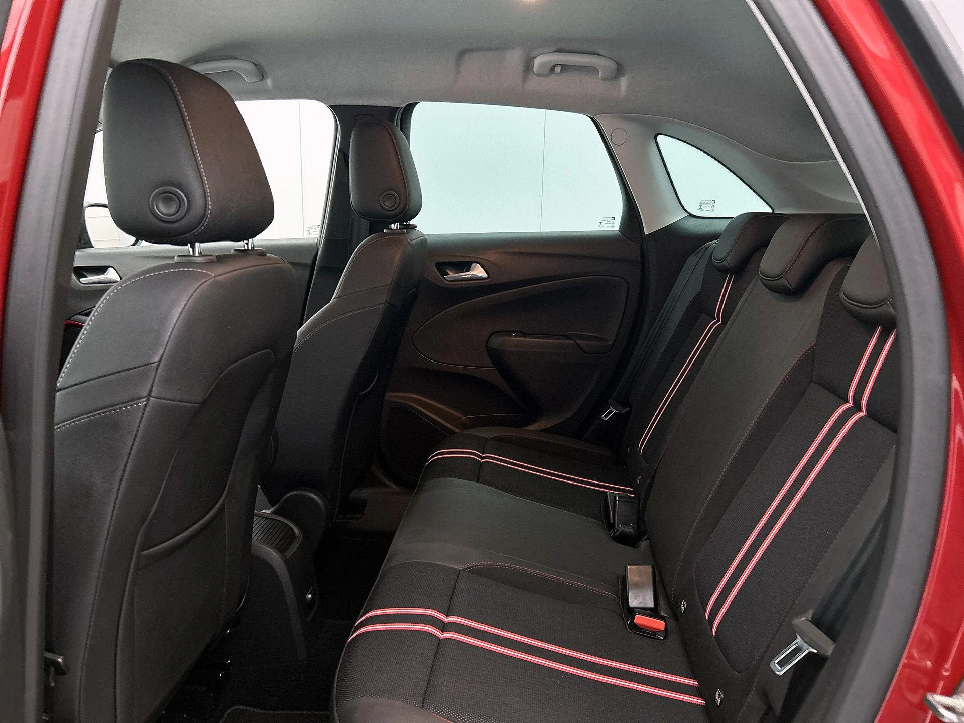 Opel-Crossland-image-25