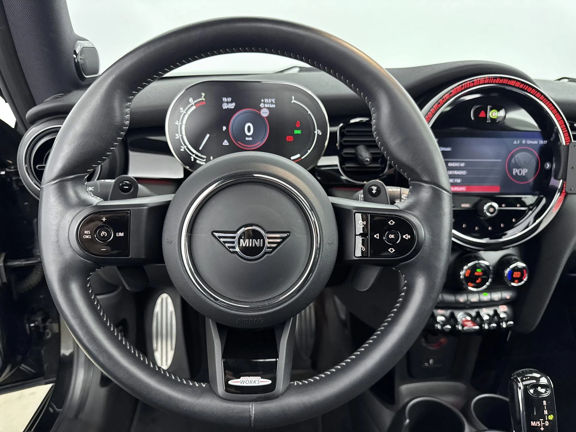 MINI-Cooper S-image-28