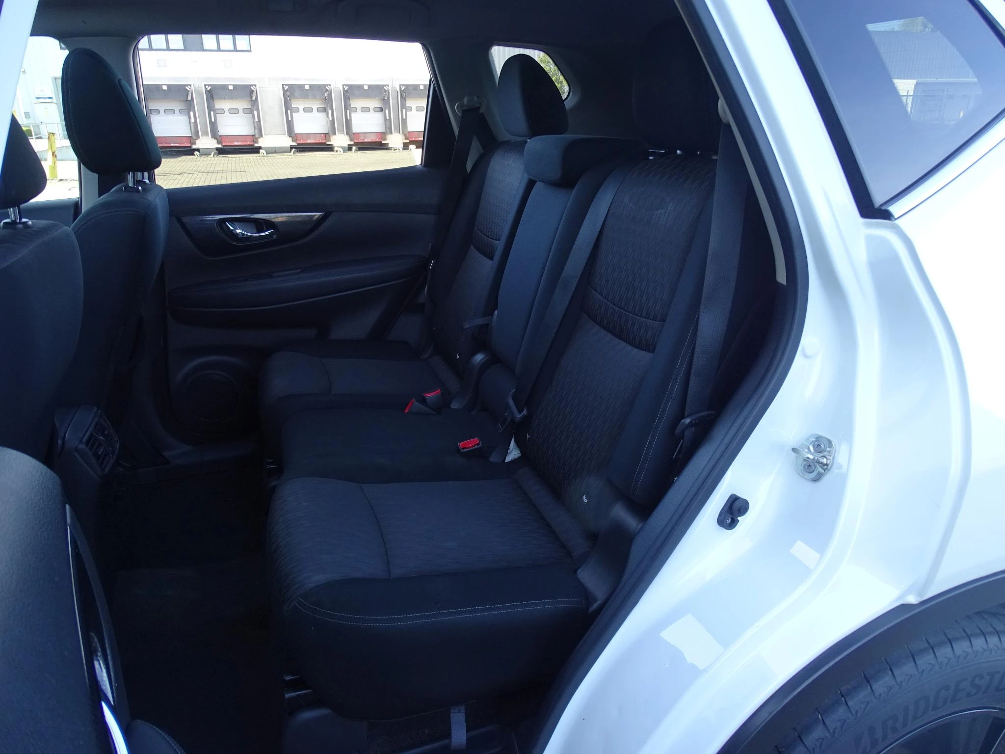 Nissan-X-Trail-image-13