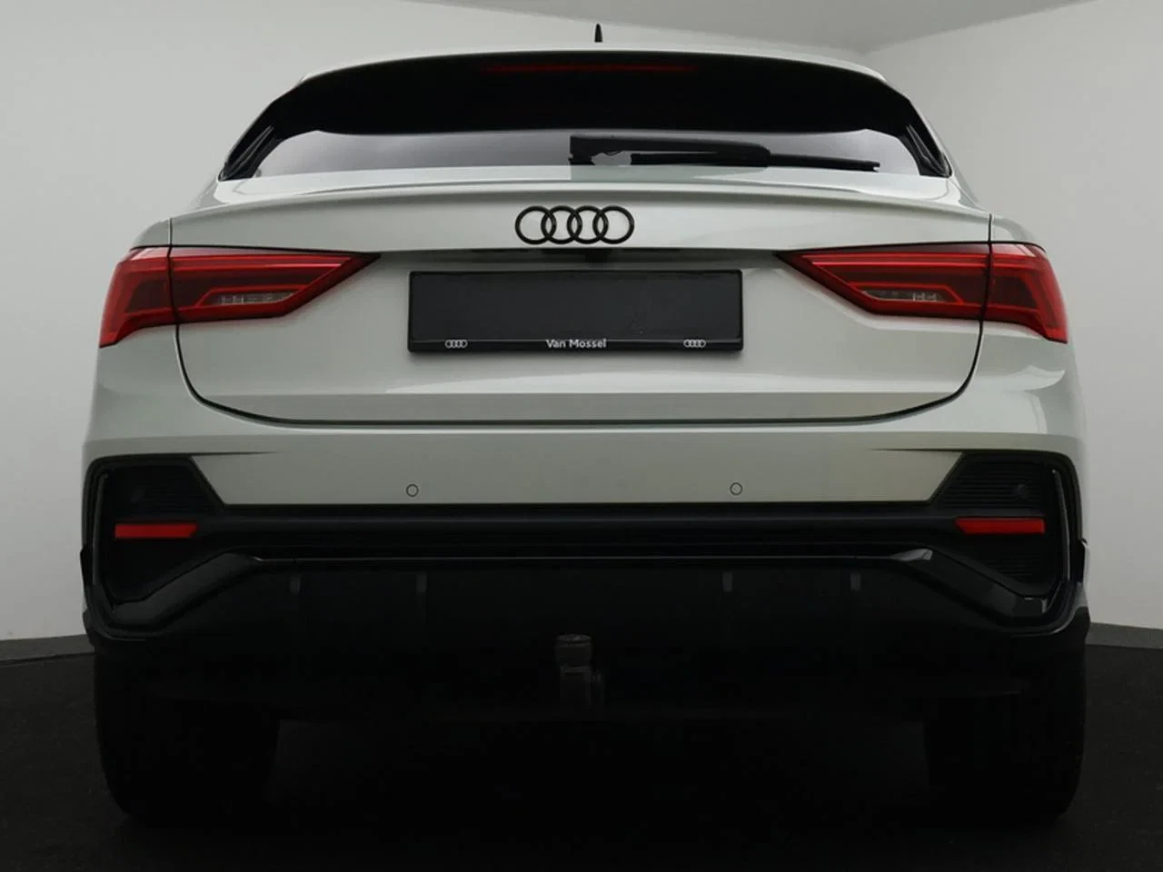 Audi-Q3-image-8
