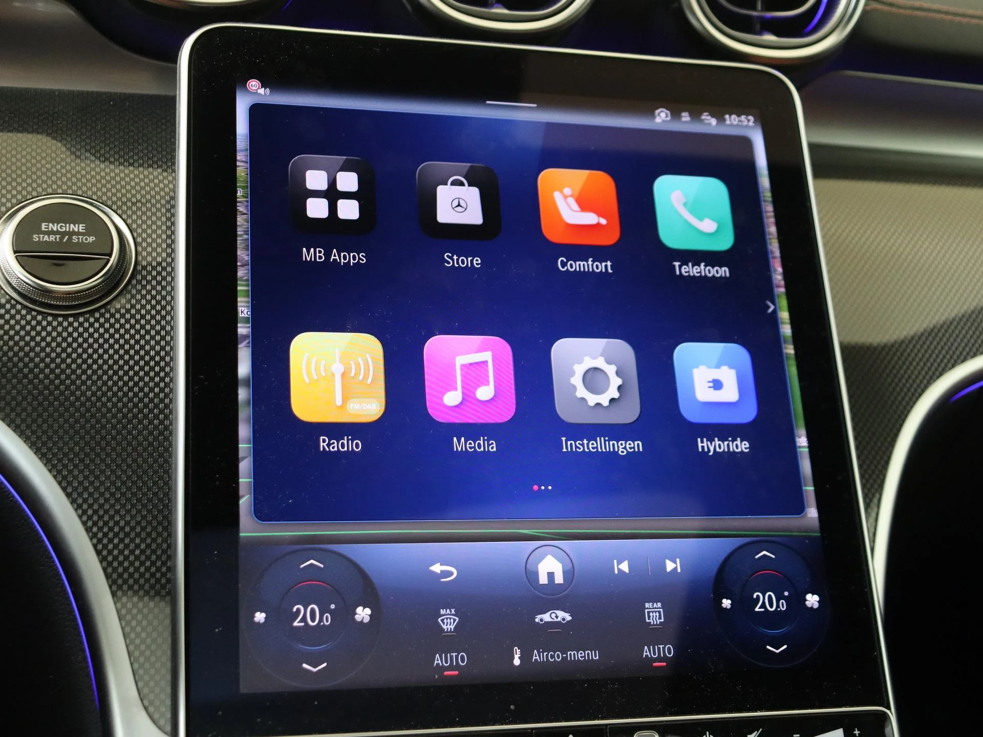 Mercedes-Benz-C-Klasse-image-15