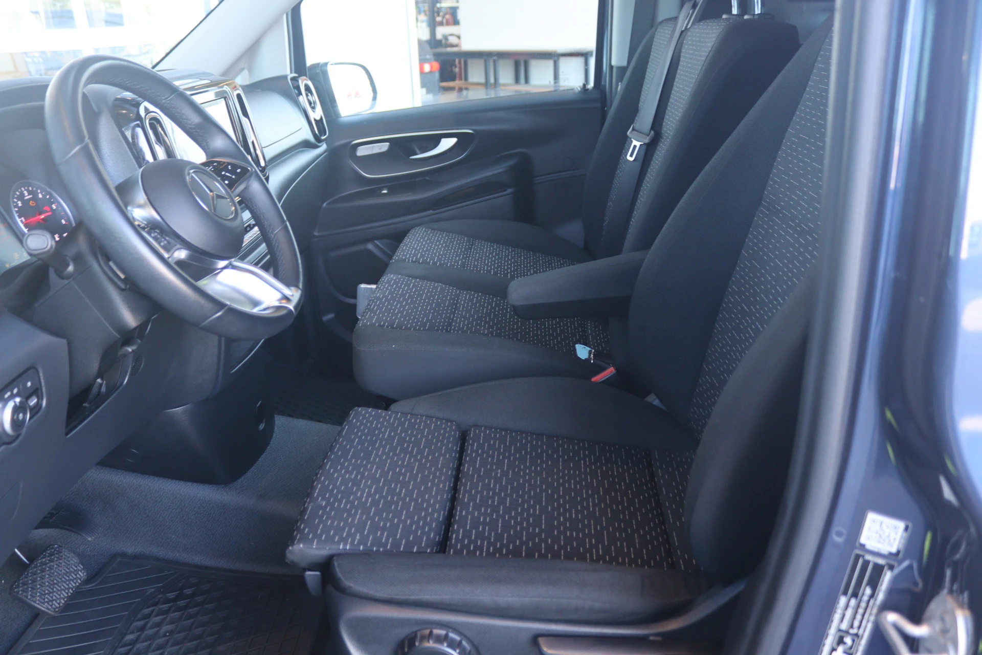Mercedes-Benz Vito 119 CDI Aut.L3 Pro |AIRCO/MBUX/CARPLAY/2X SCHUIFD. |Certified