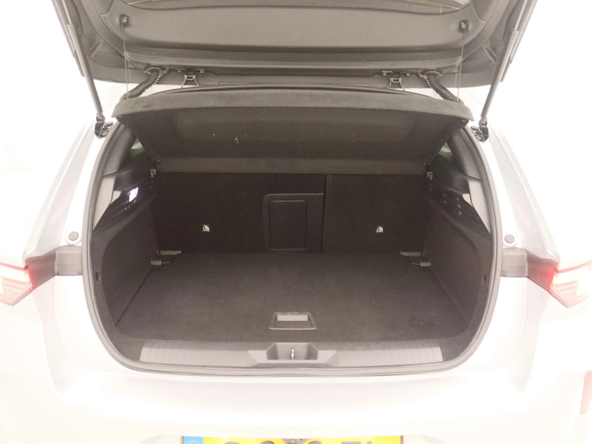 Opel-Astra-image-12