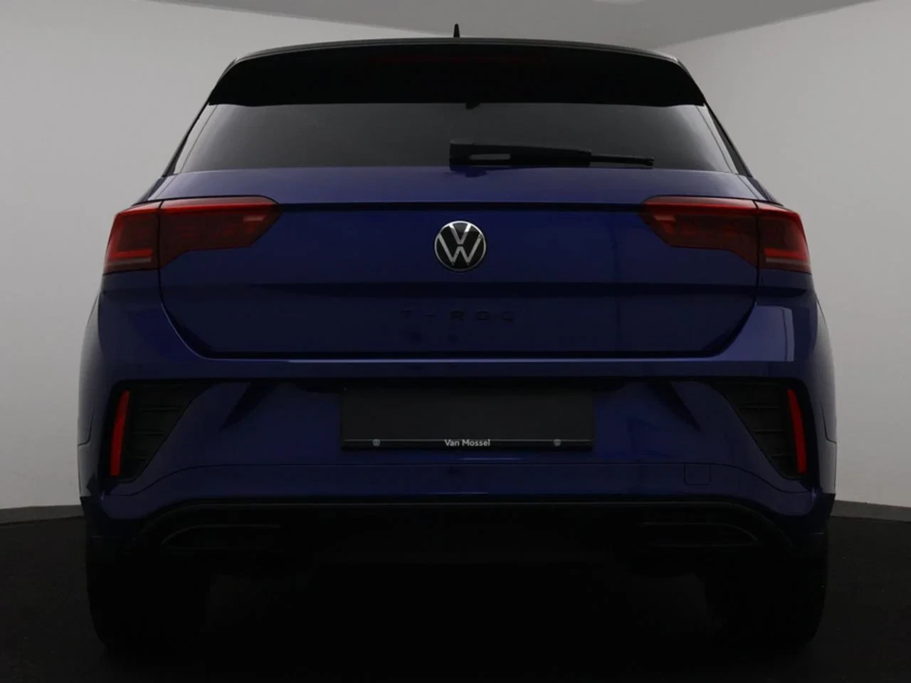Volkswagen-T-Roc-image-11