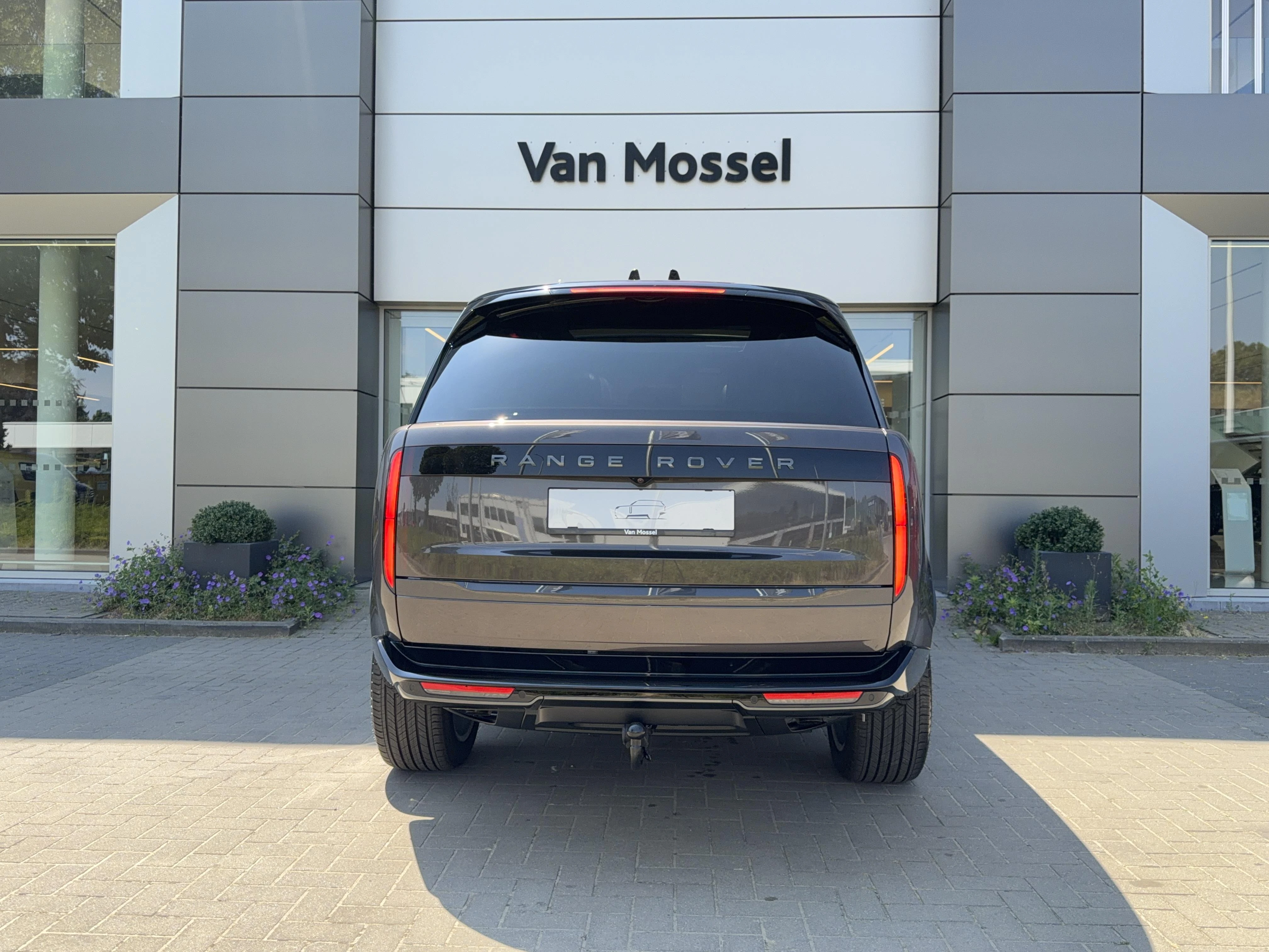Land Rover Range Rover SWB P460e HSE AWD Auto. 26MY