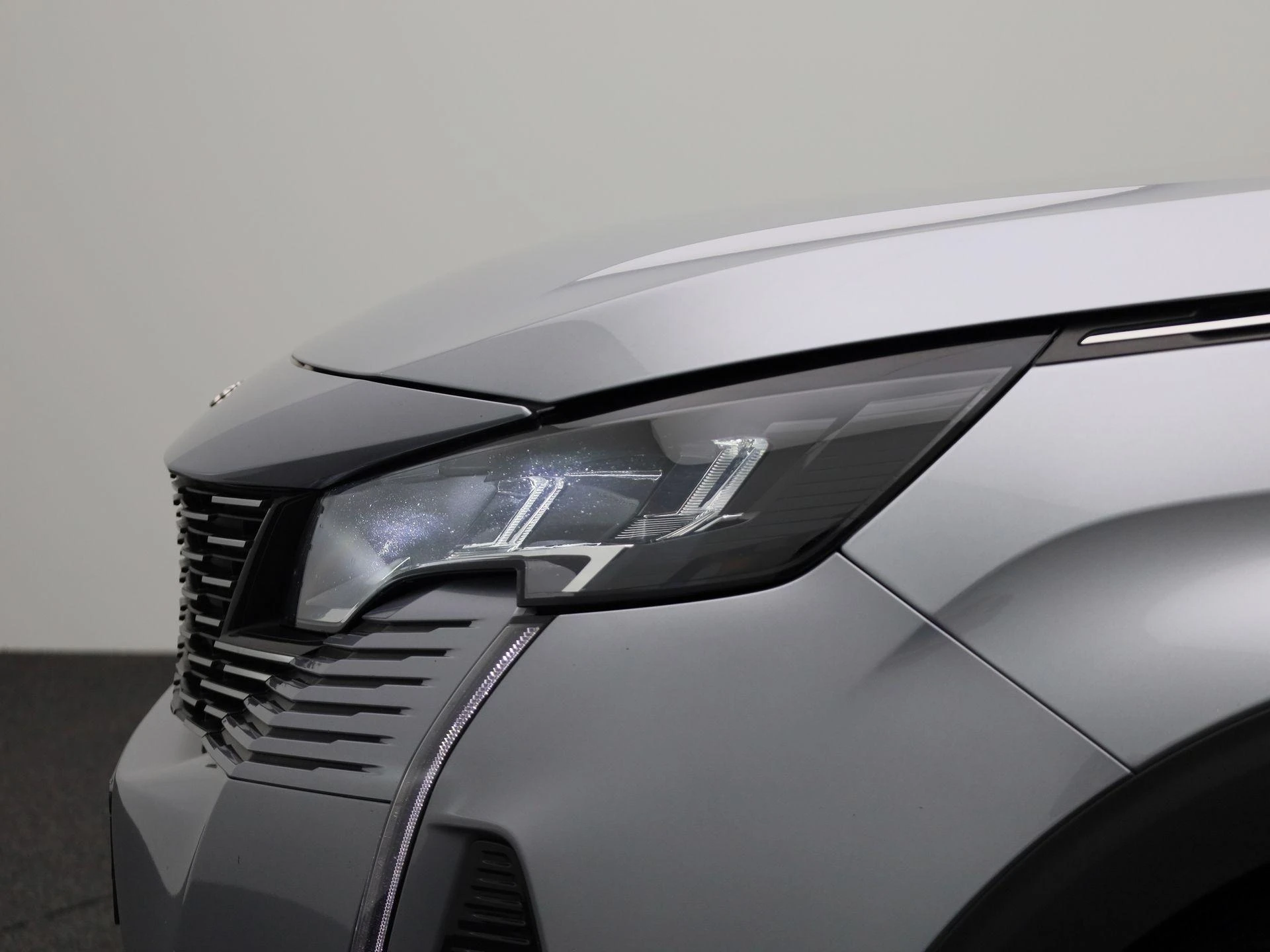 Peugeot-5008-image-15