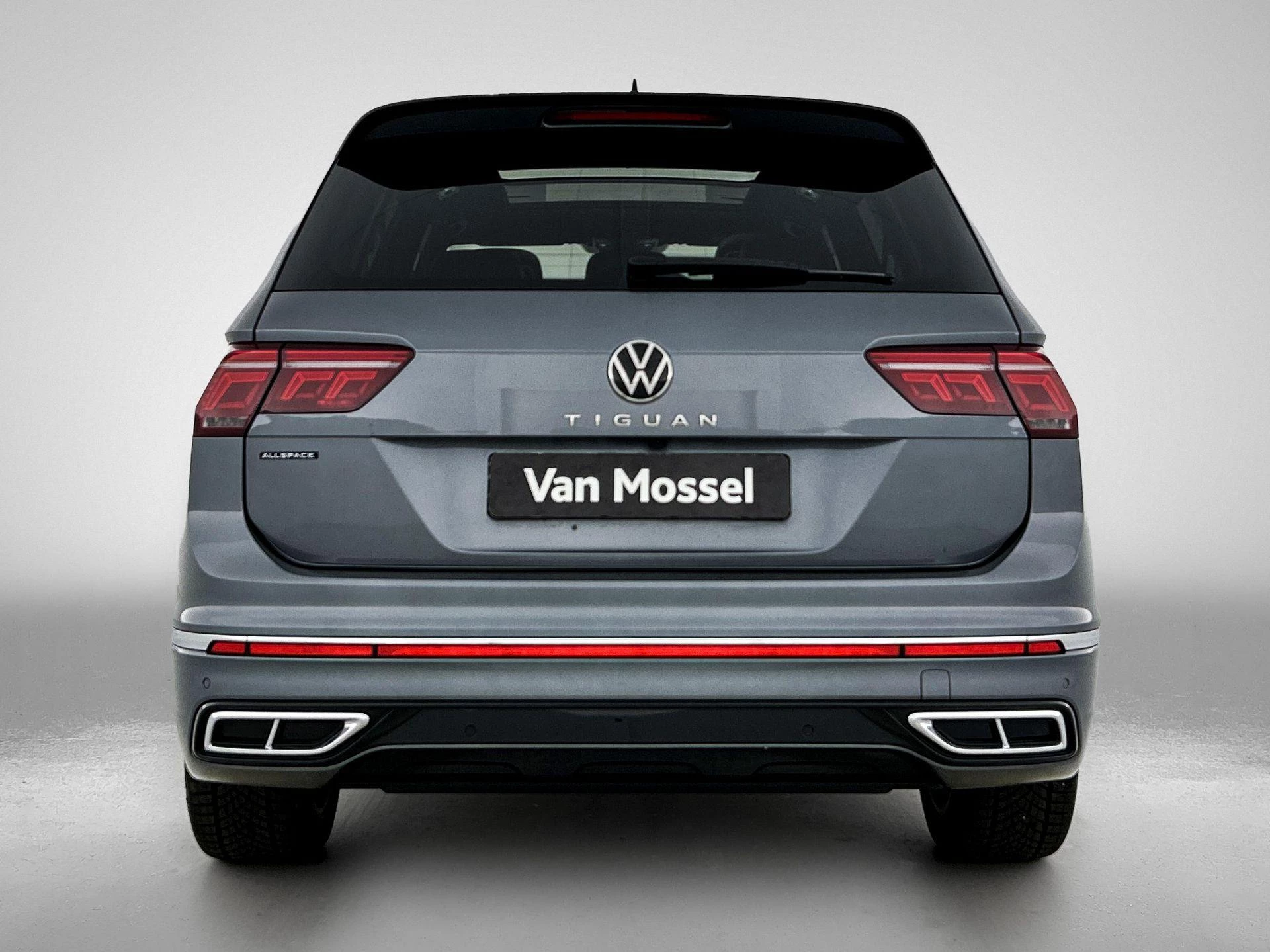 Volkswagen-Tiguan-image-2