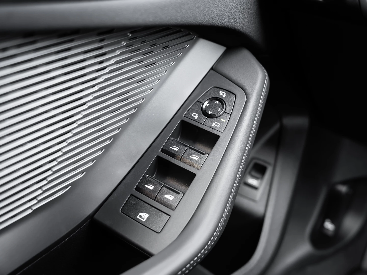 BMW-1er Reihe-image-13