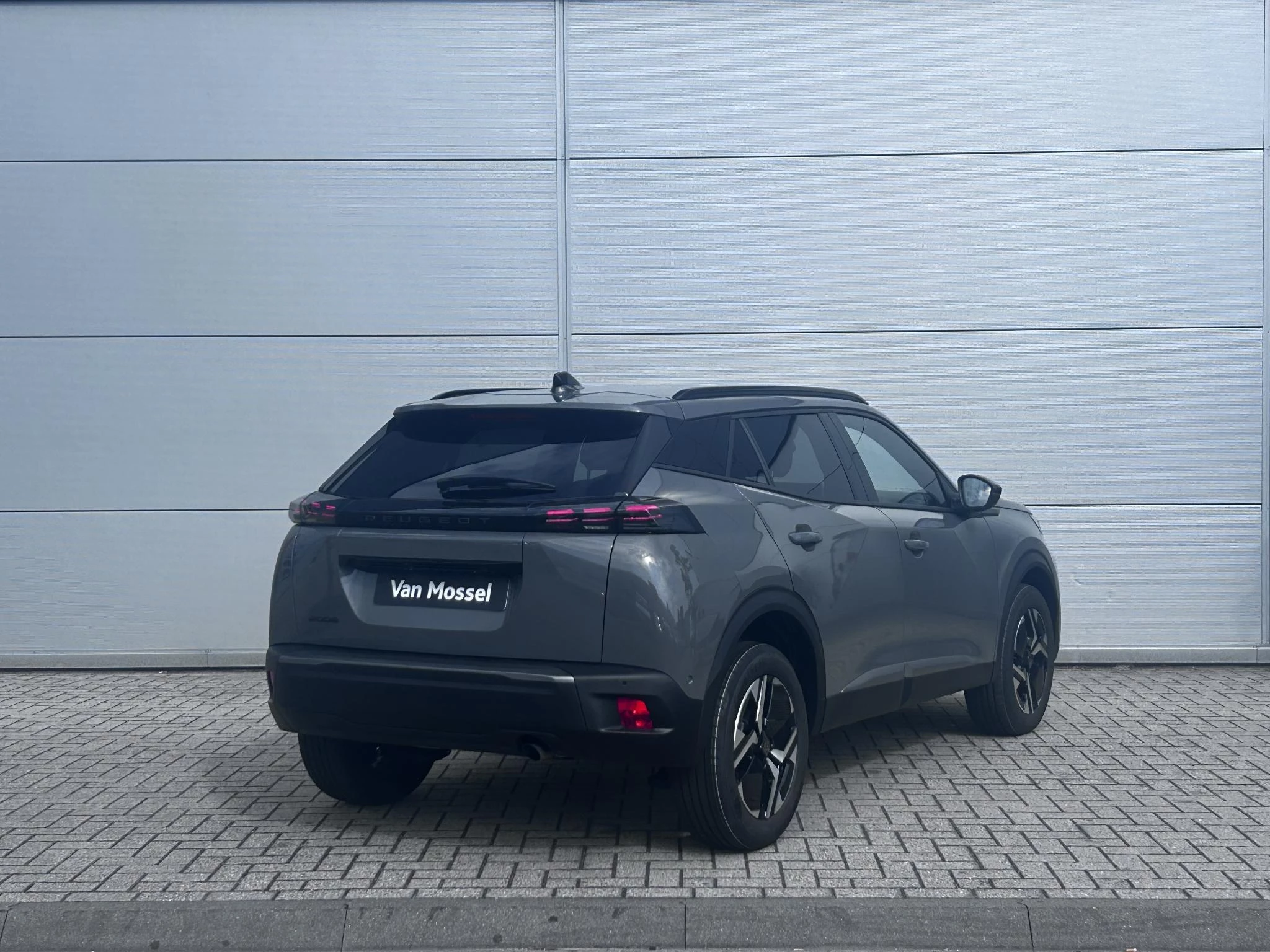 Peugeot-2008-image-7