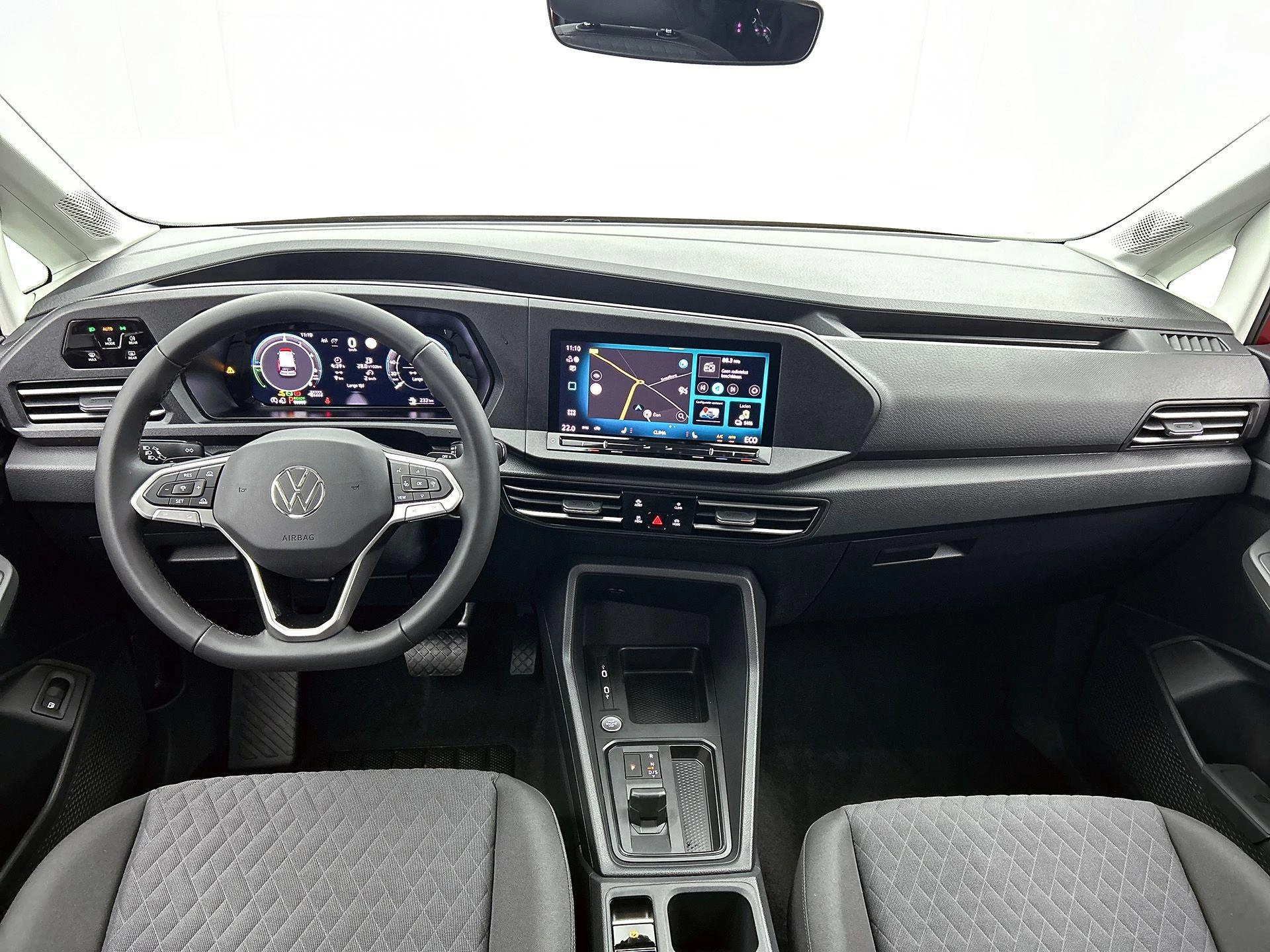 Volkswagen-Caddy-image-19
