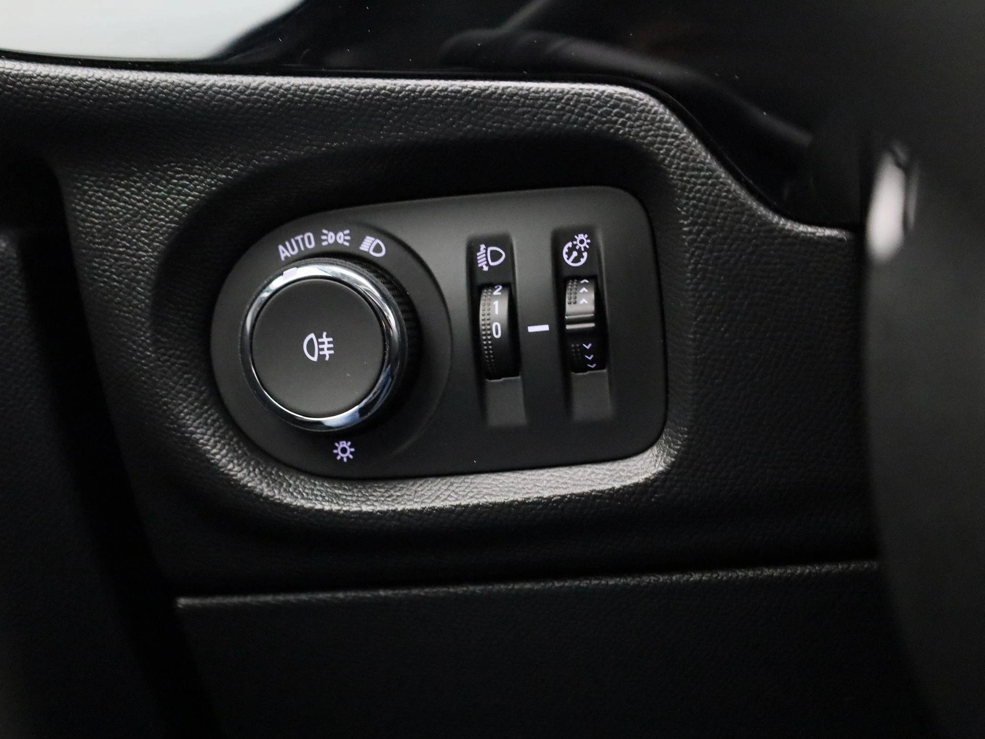 Opel-Corsa-e-image-24