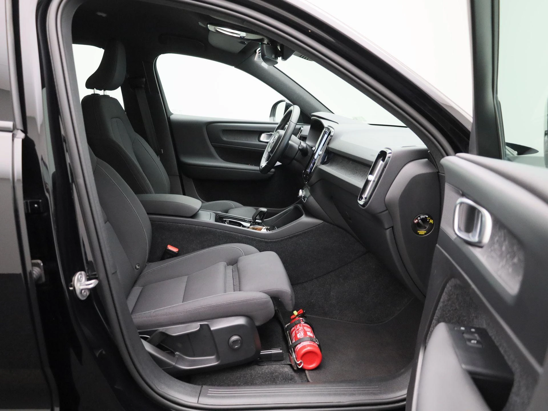 Volvo-XC40-image-32