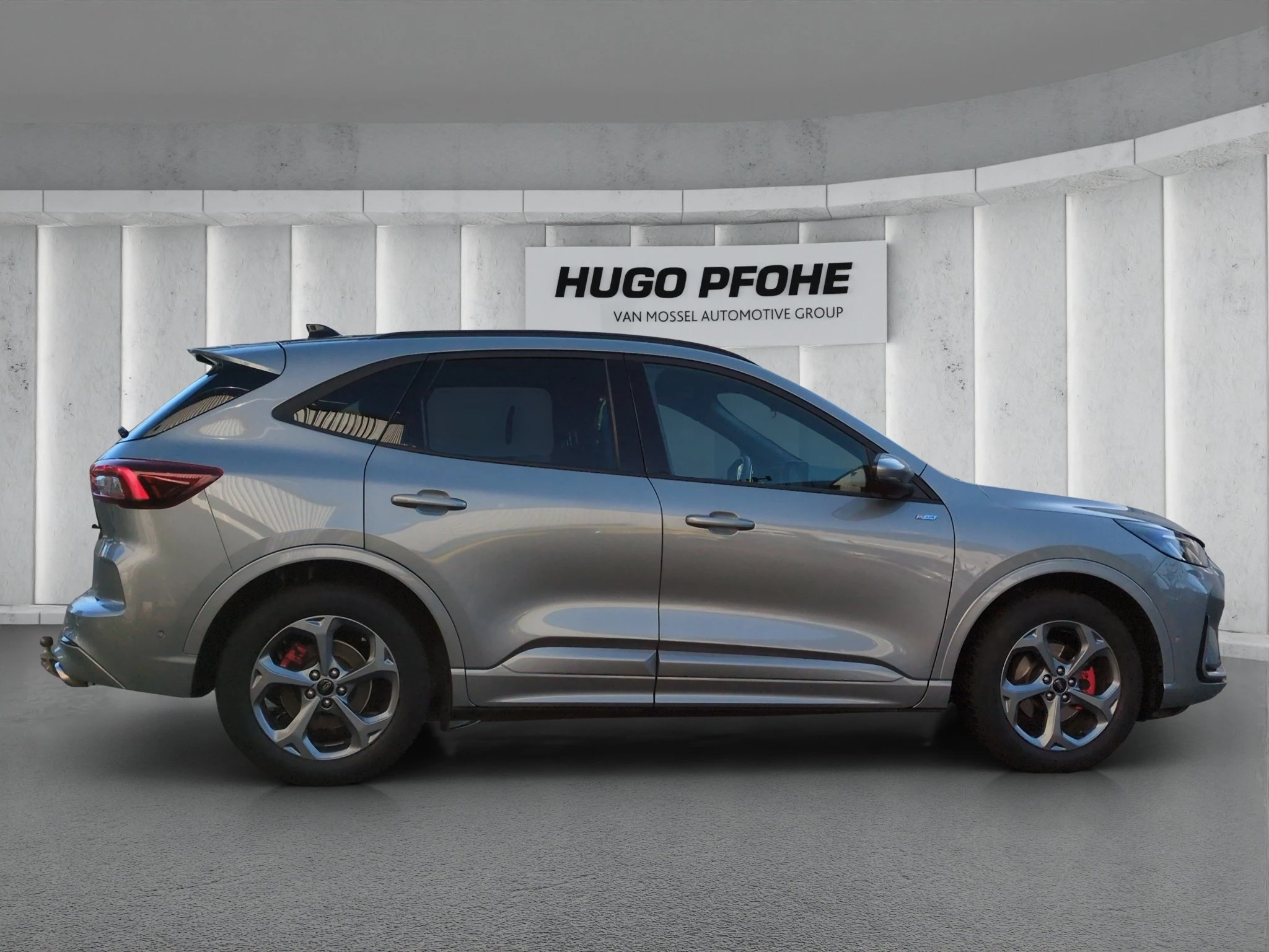 Ford Kuga ST-Line X Aut.*PANO*AHK*360GRAD*LED-MATRIX*NAVI*GRA*WINTER-PKT.