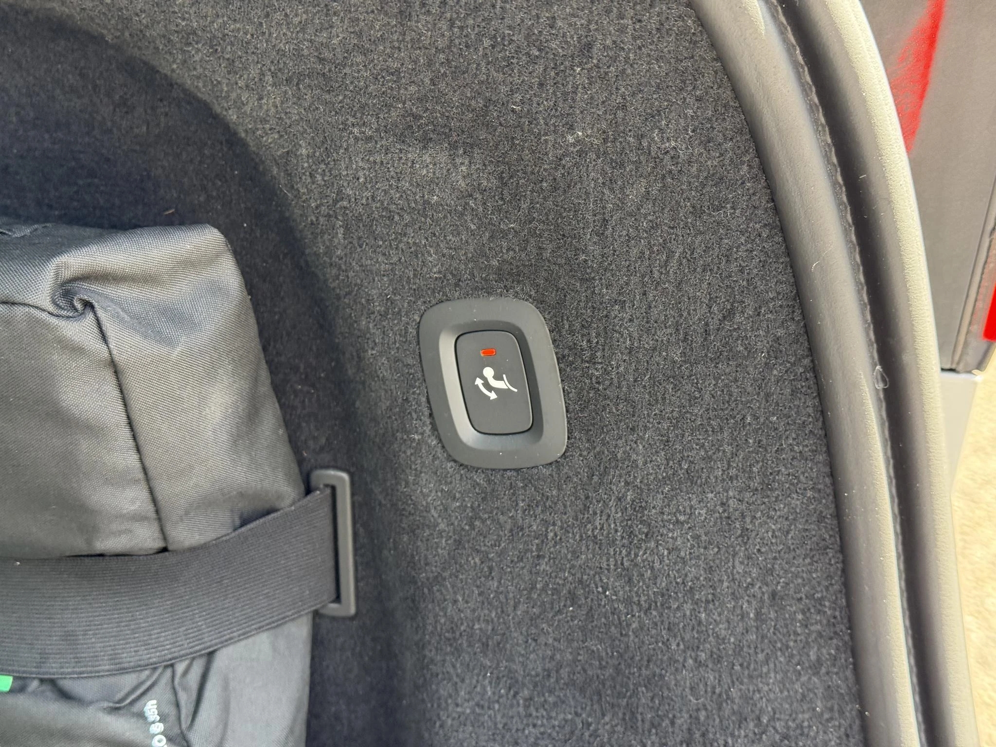 Volvo-V90-image-9