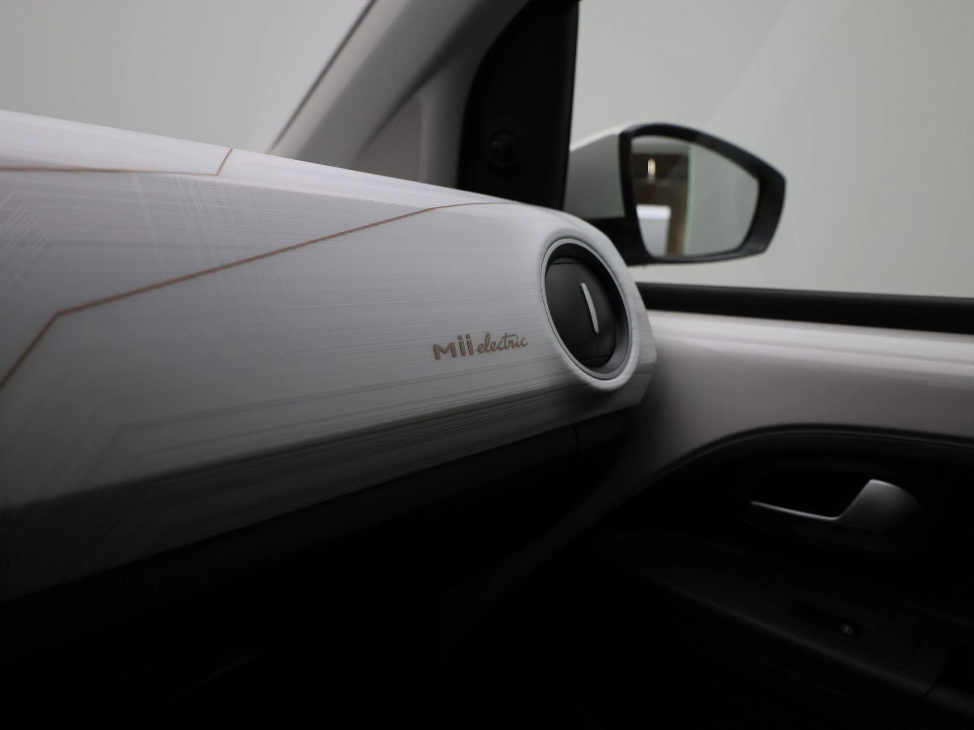 SEAT-Mii-image-21