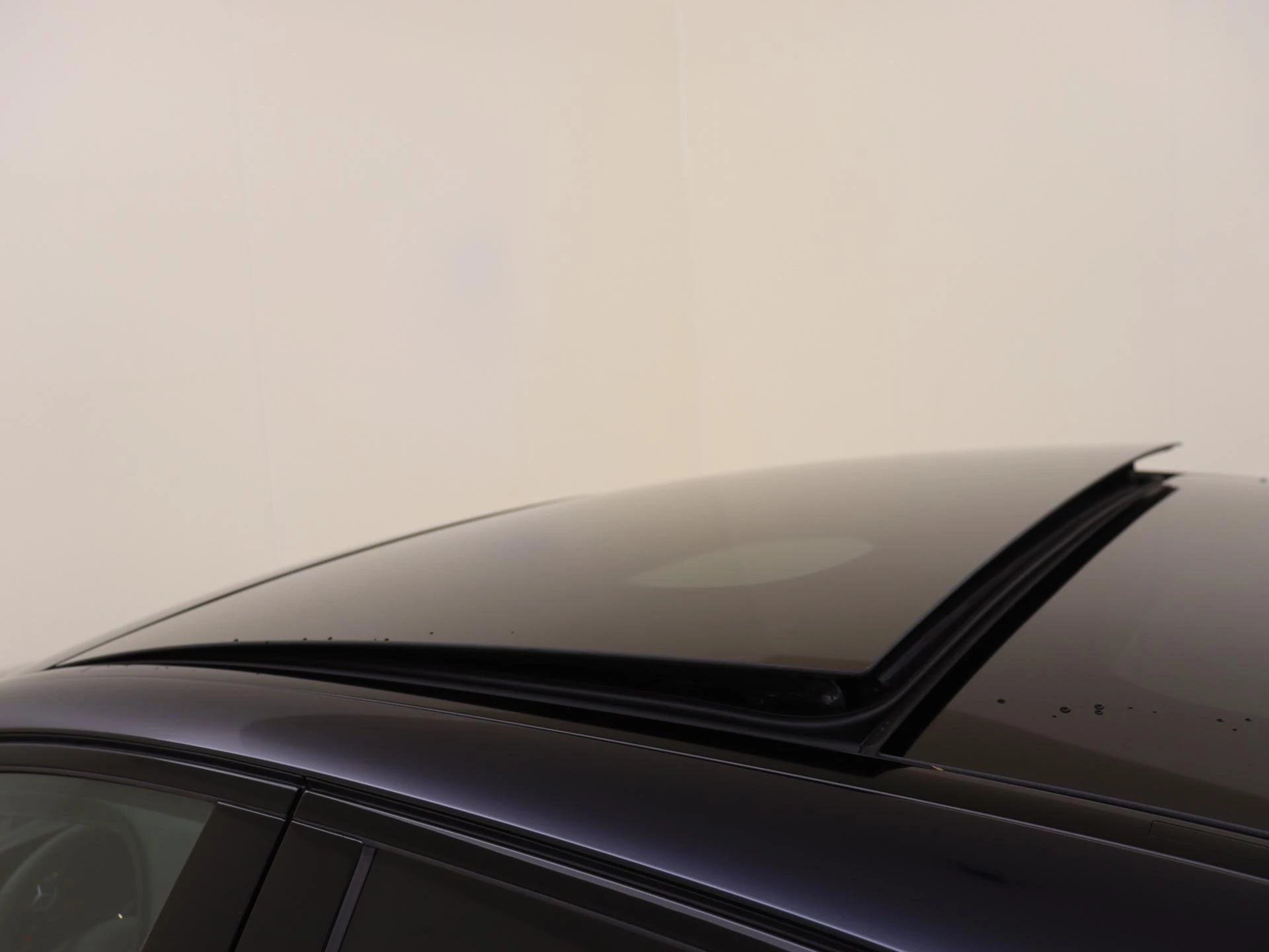 Mercedes-Benz-E-Klasse-image-32