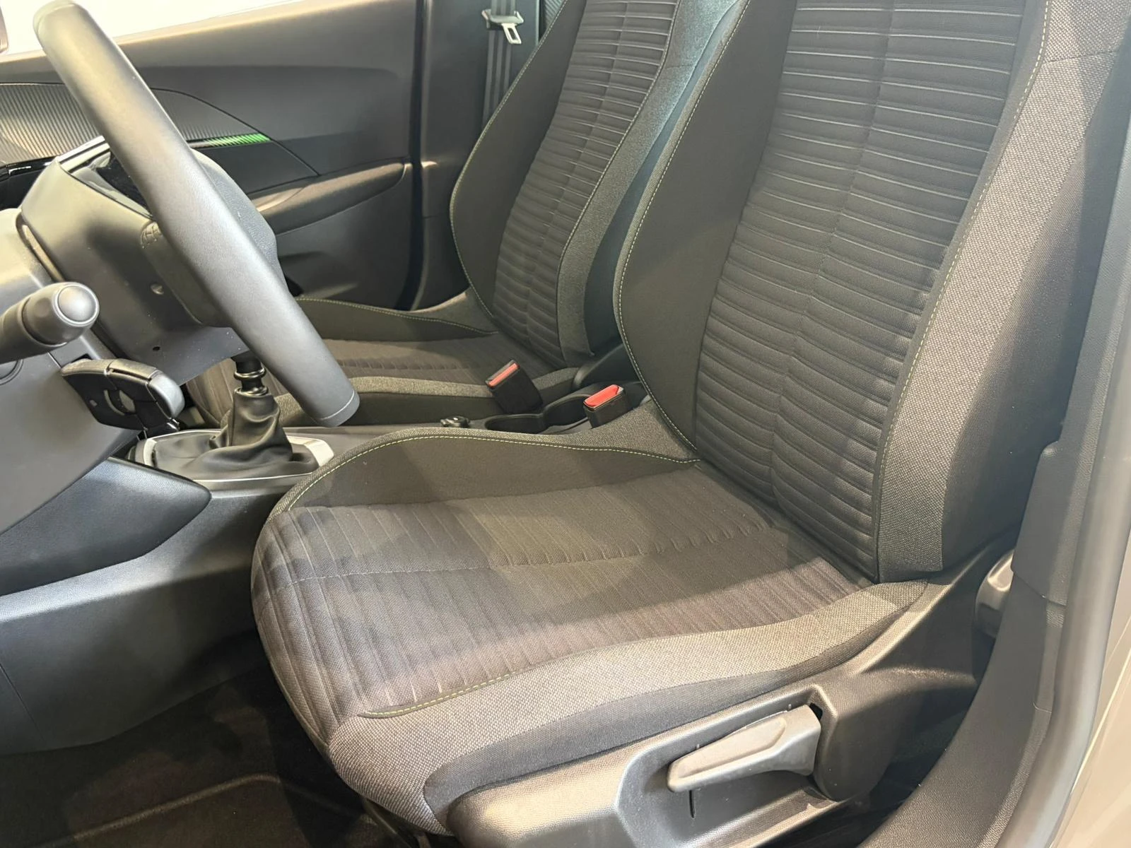 Peugeot-2008-image-10