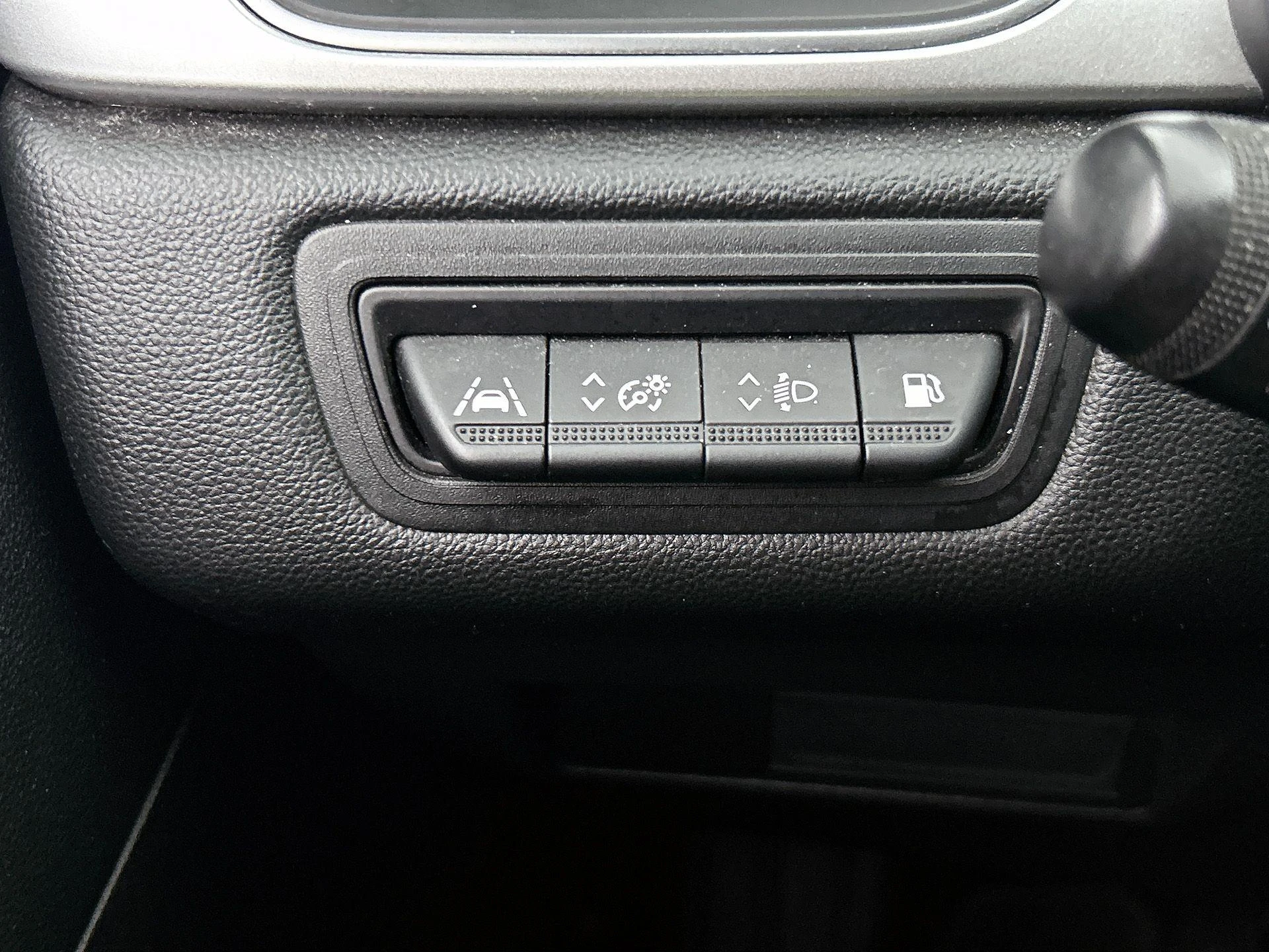 Renault-Captur-image-15