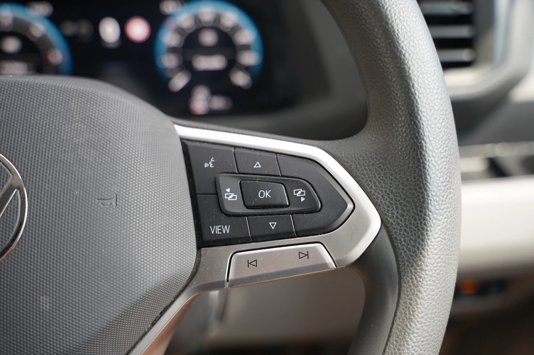 Volkswagen-Crafter-image-17