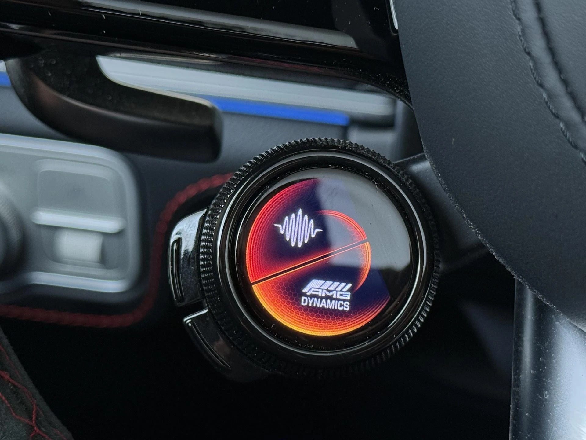 Mercedes-Benz-GLE-image-27