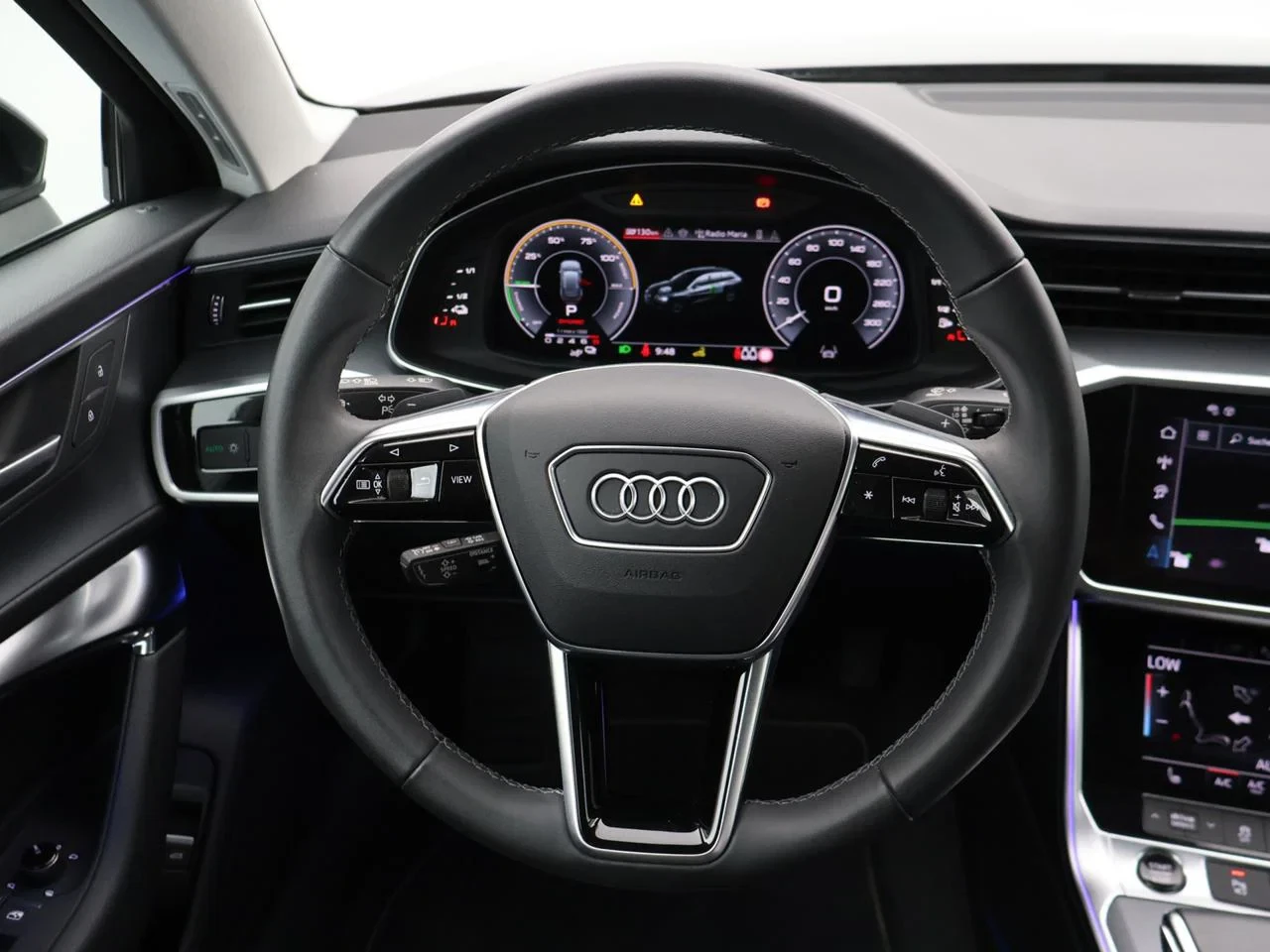 Audi A6 Avant PHEV A6 Avant PHEV 50TFSIe *AUTOMAAT*TREKHAAK*LEDER*CAMERA*ACC*VIRTUAL COCKPIT*PDC*SFEERVERLICHTING*AIRCO*...*