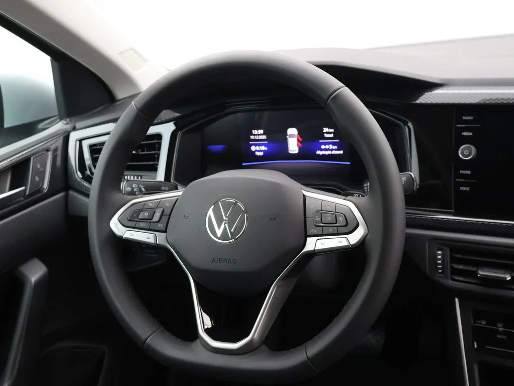 Volkswagen-Taigo-image-12