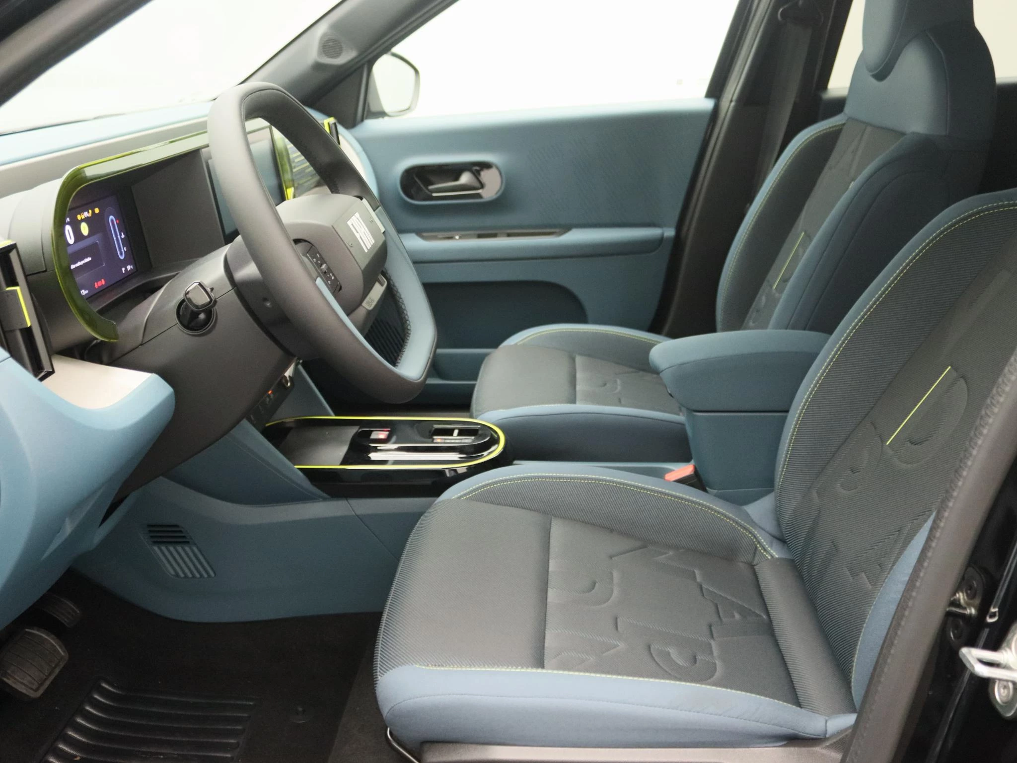 Fiat-Grande Panda-image-1
