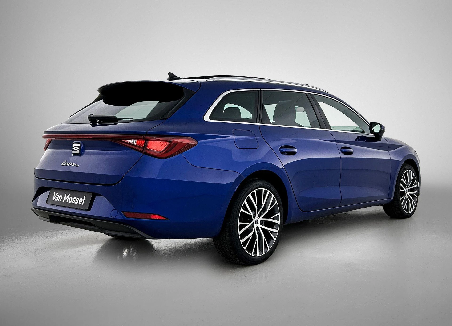 SEAT-Leon-image-3