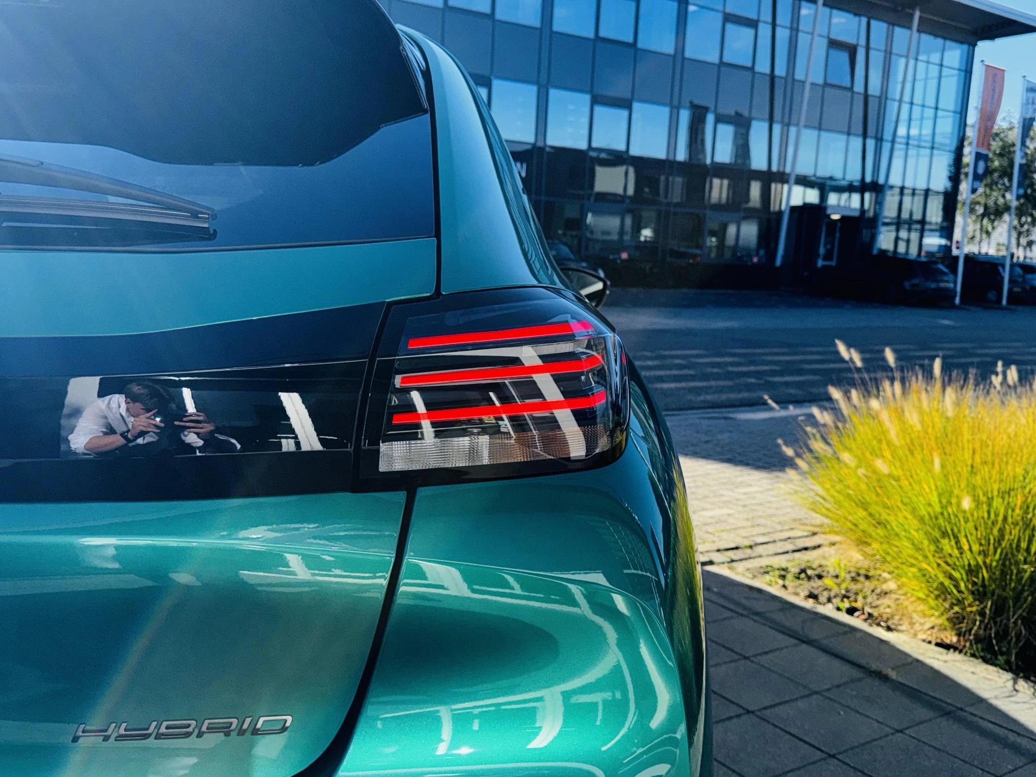 Peugeot-208-image-13