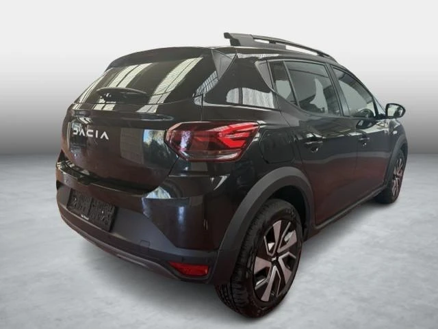 Dacia-Sandero Stepway-image-4