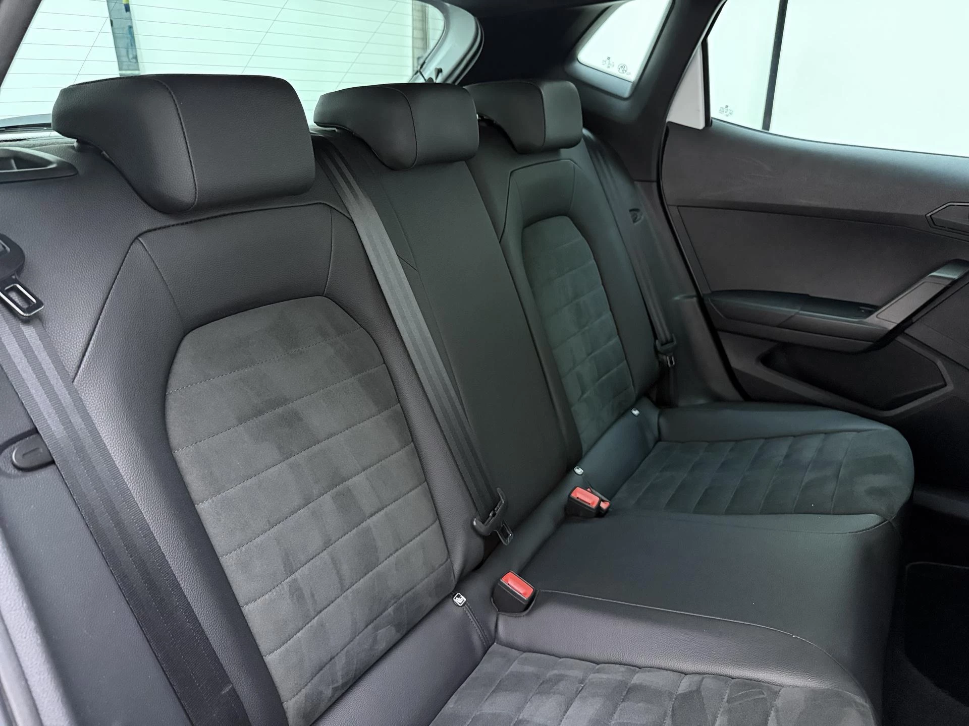 SEAT Ibiza 1.0 EcoTSI FR Business Intense