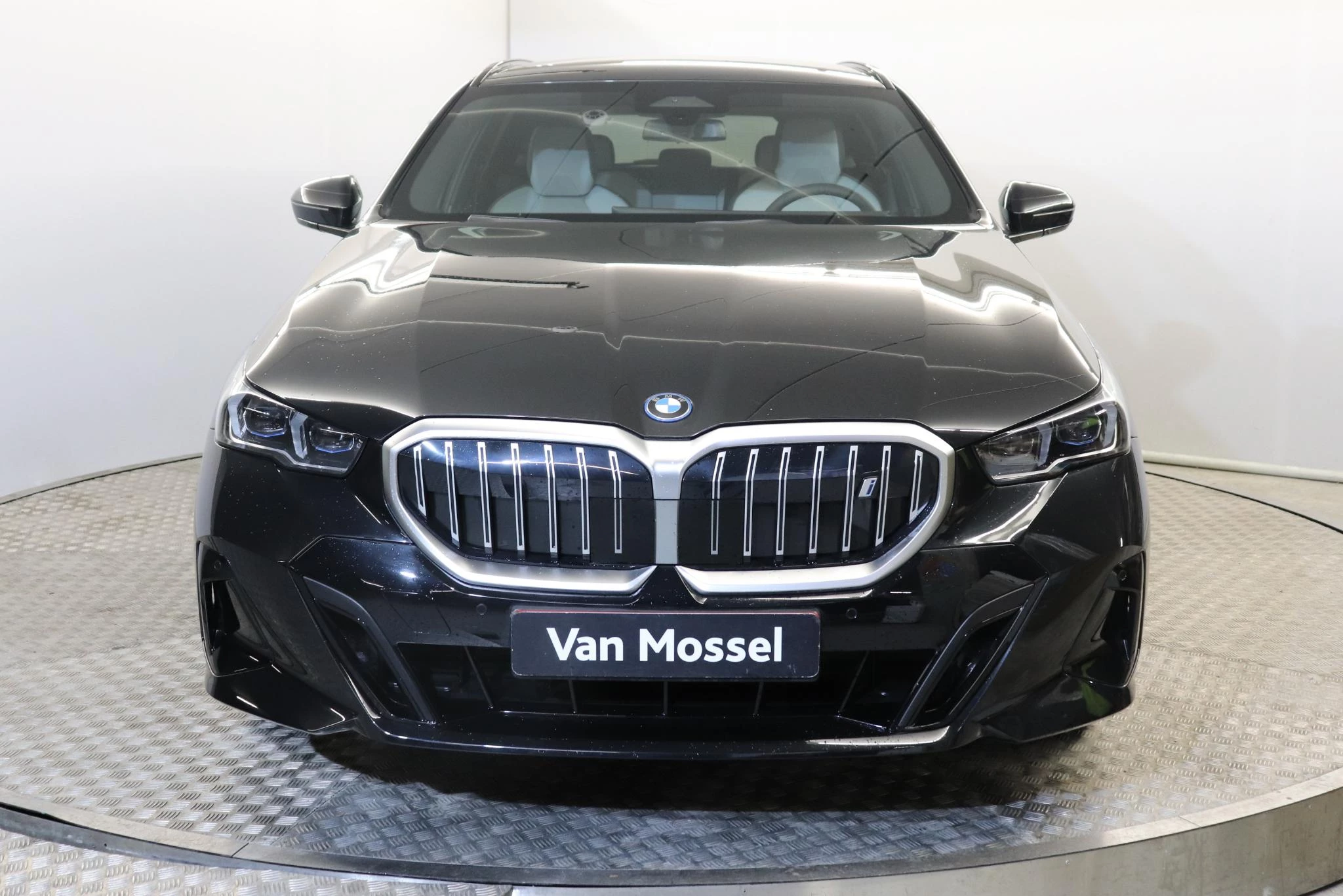 BMW i5 Touring eDrive40 250kW