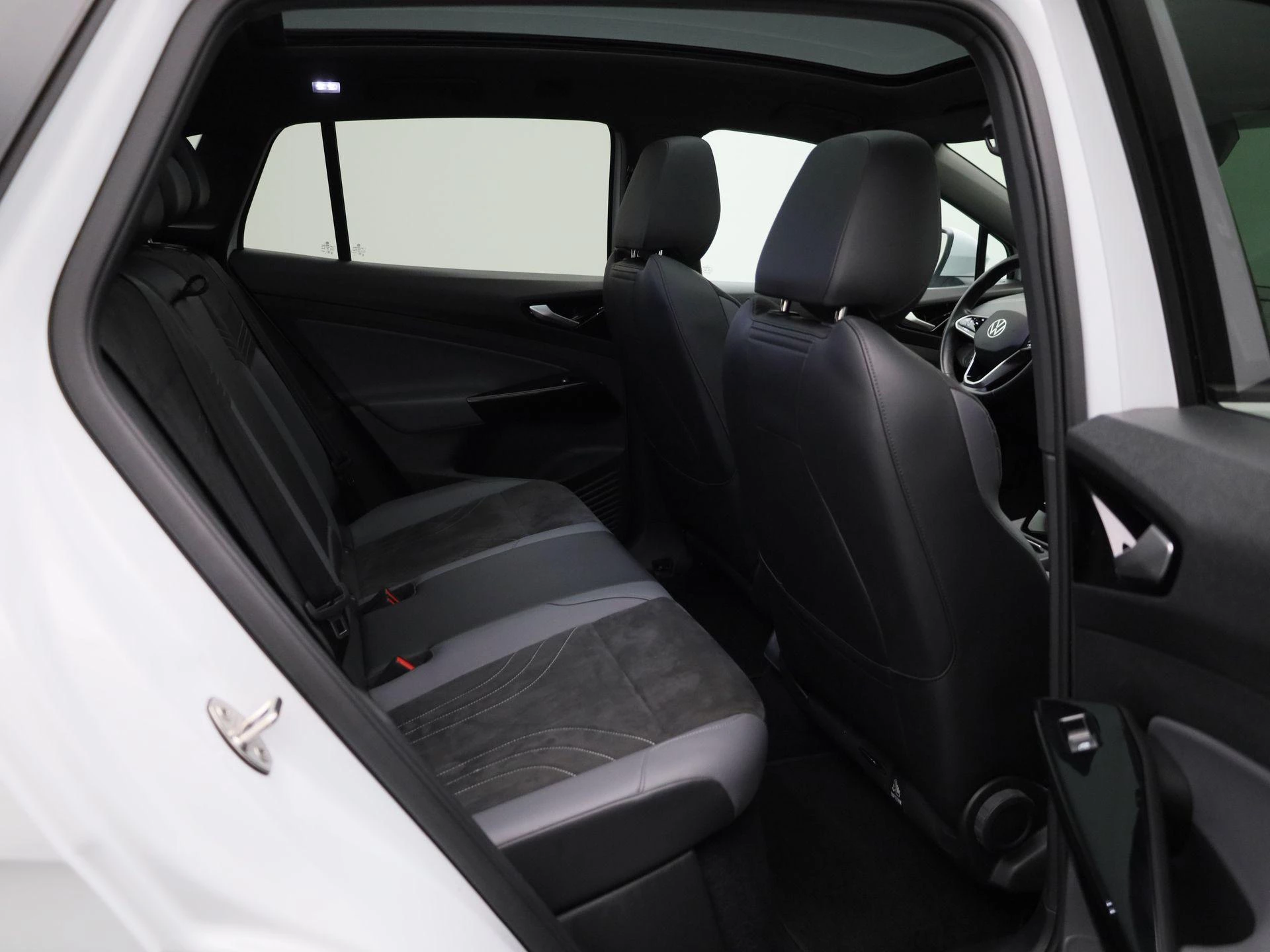 Volkswagen ID.4 Pro Business Advantage 77 kWh 204 PK|