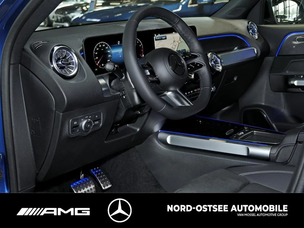 Mercedes-Benz GLB 200 AMG NIGHT PANO SOUND 360° DISTRONIC AMG Line