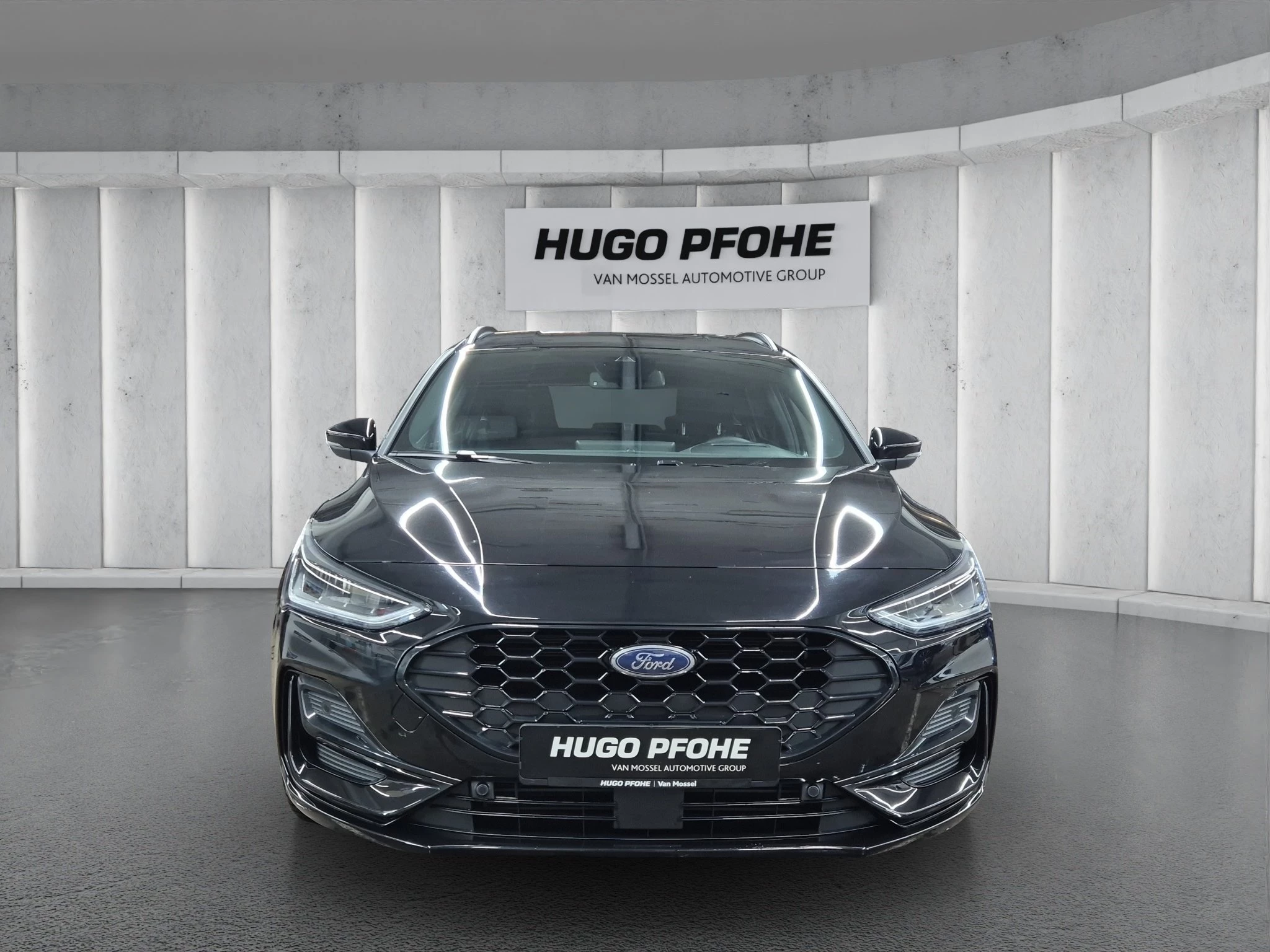 Ford Focus ST-Line X Turnier Aut.*AHK*ACC*HUD*KAM*NAVI*WINTER-PKT.