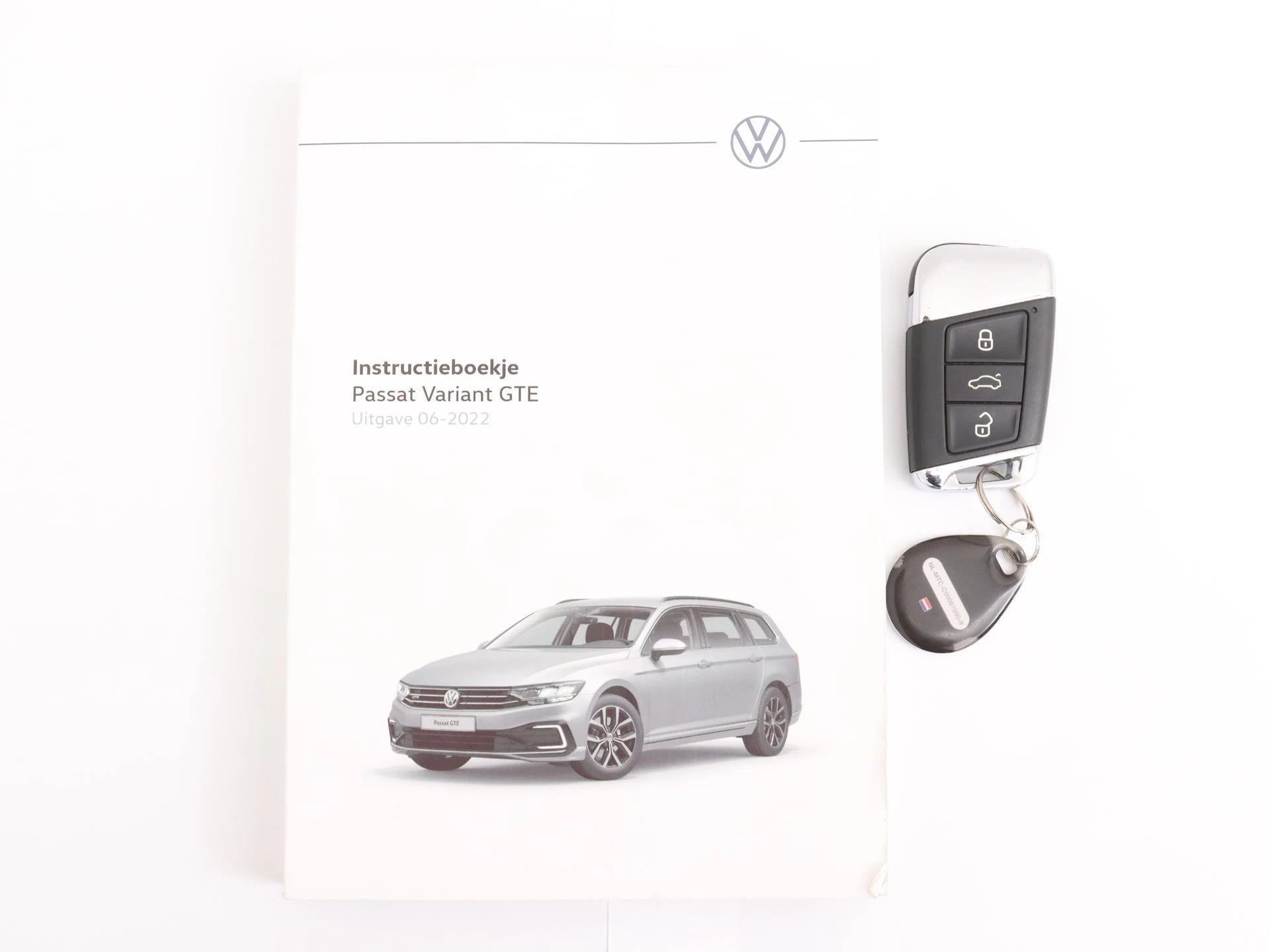 Volkswagen-Passat-image-9