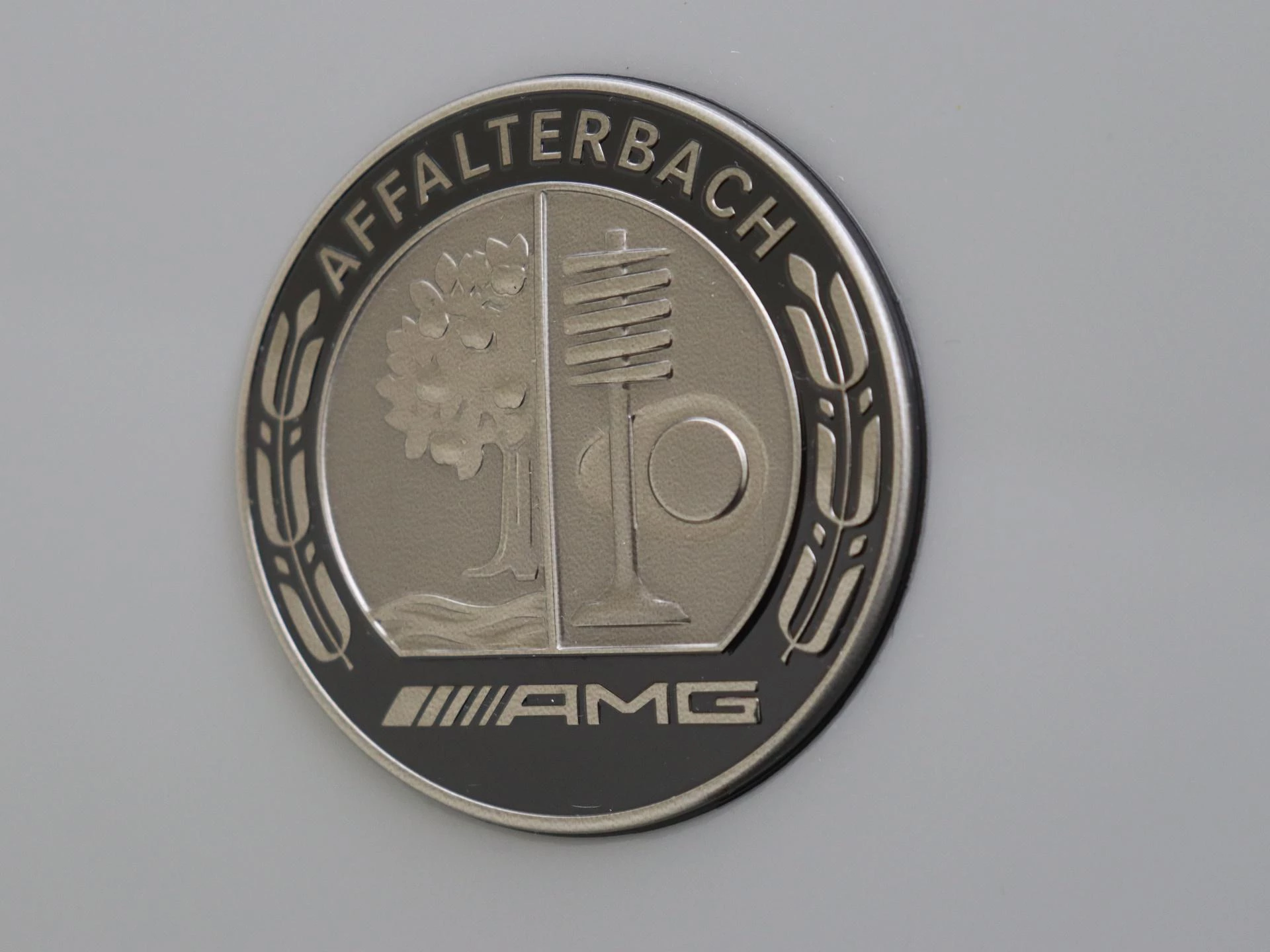 Mercedes-Benz-E-Klasse-image-37
