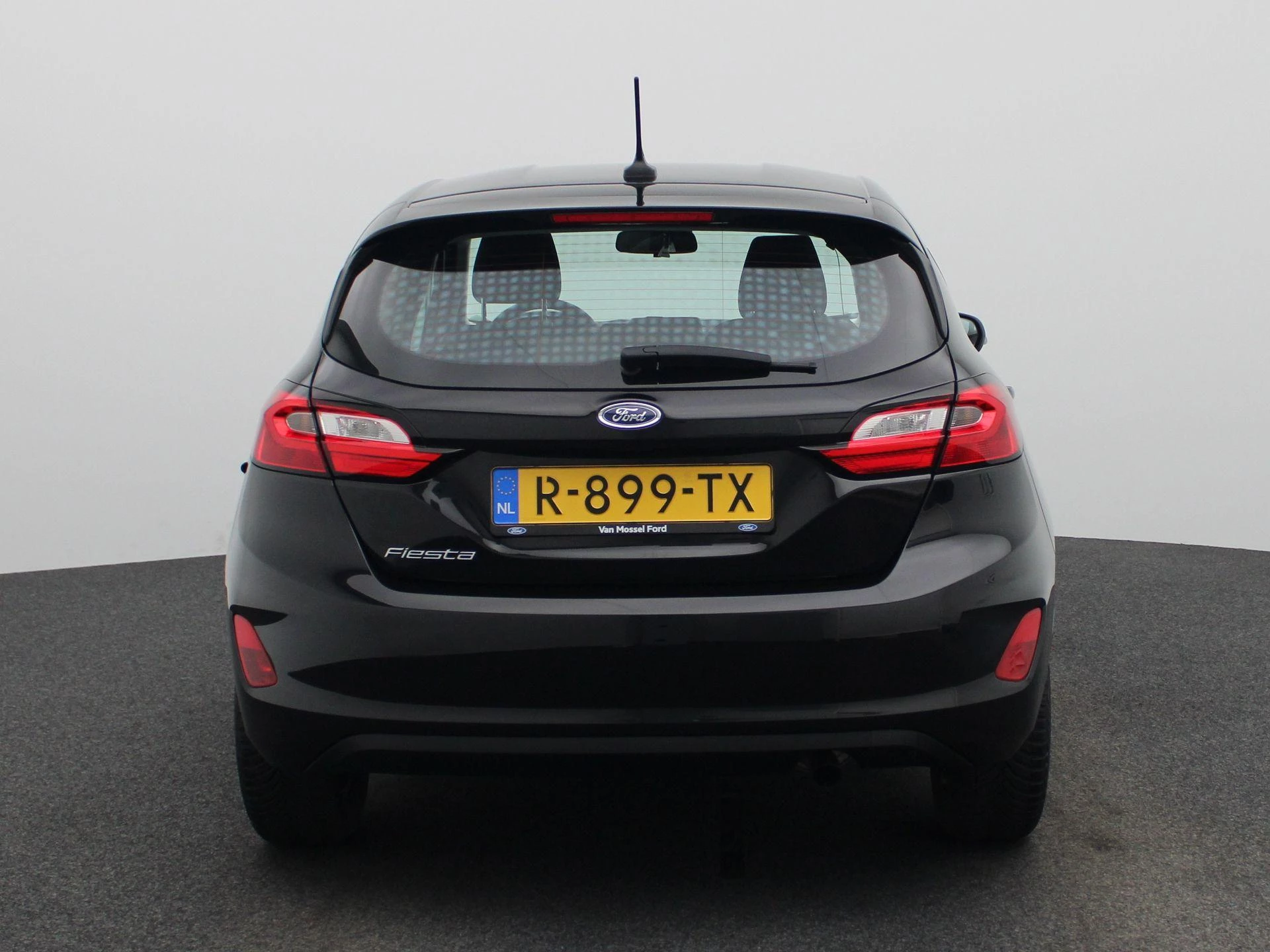 Ford-Fiesta-image-4