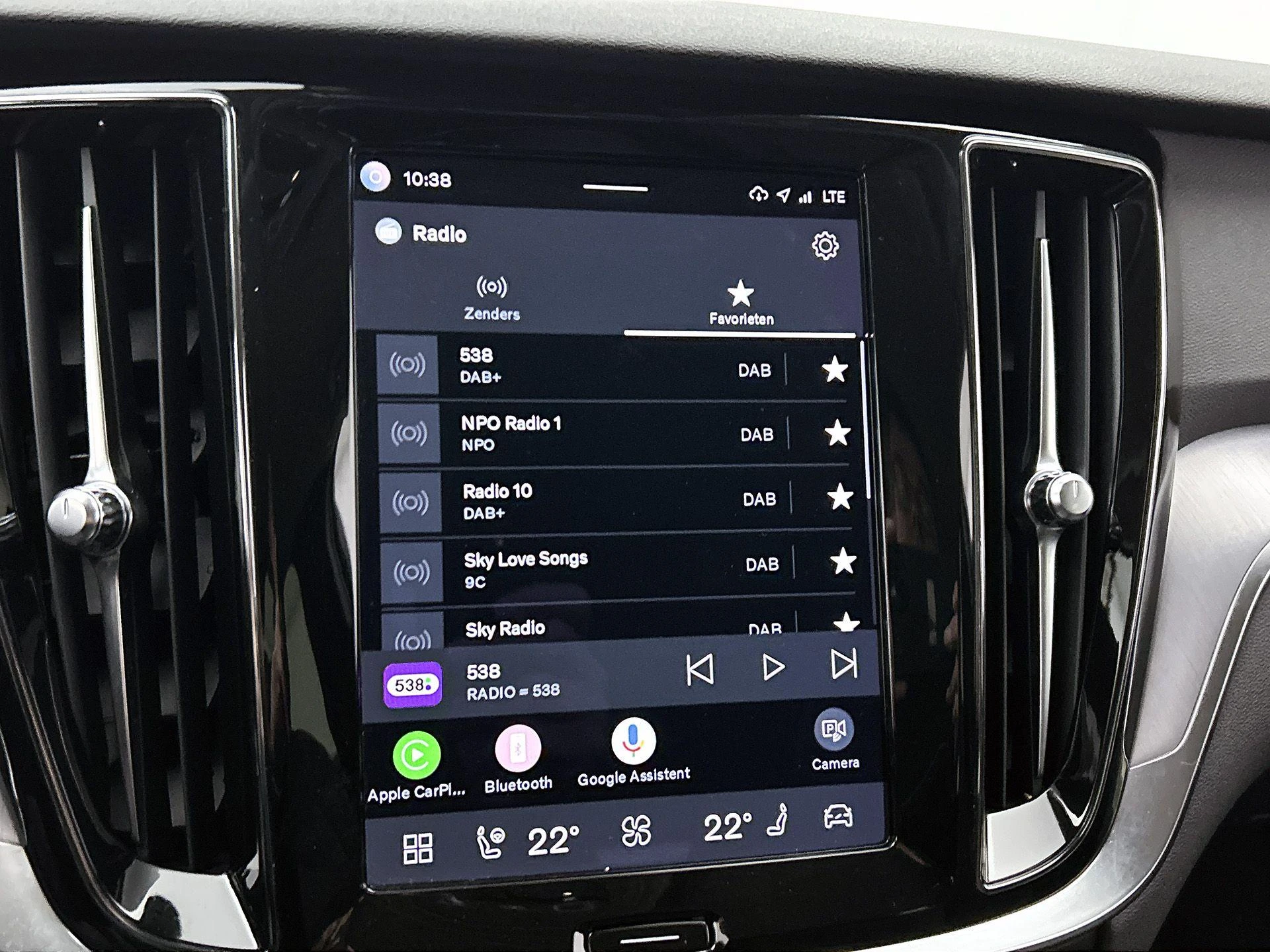 Volvo-V60-image-6