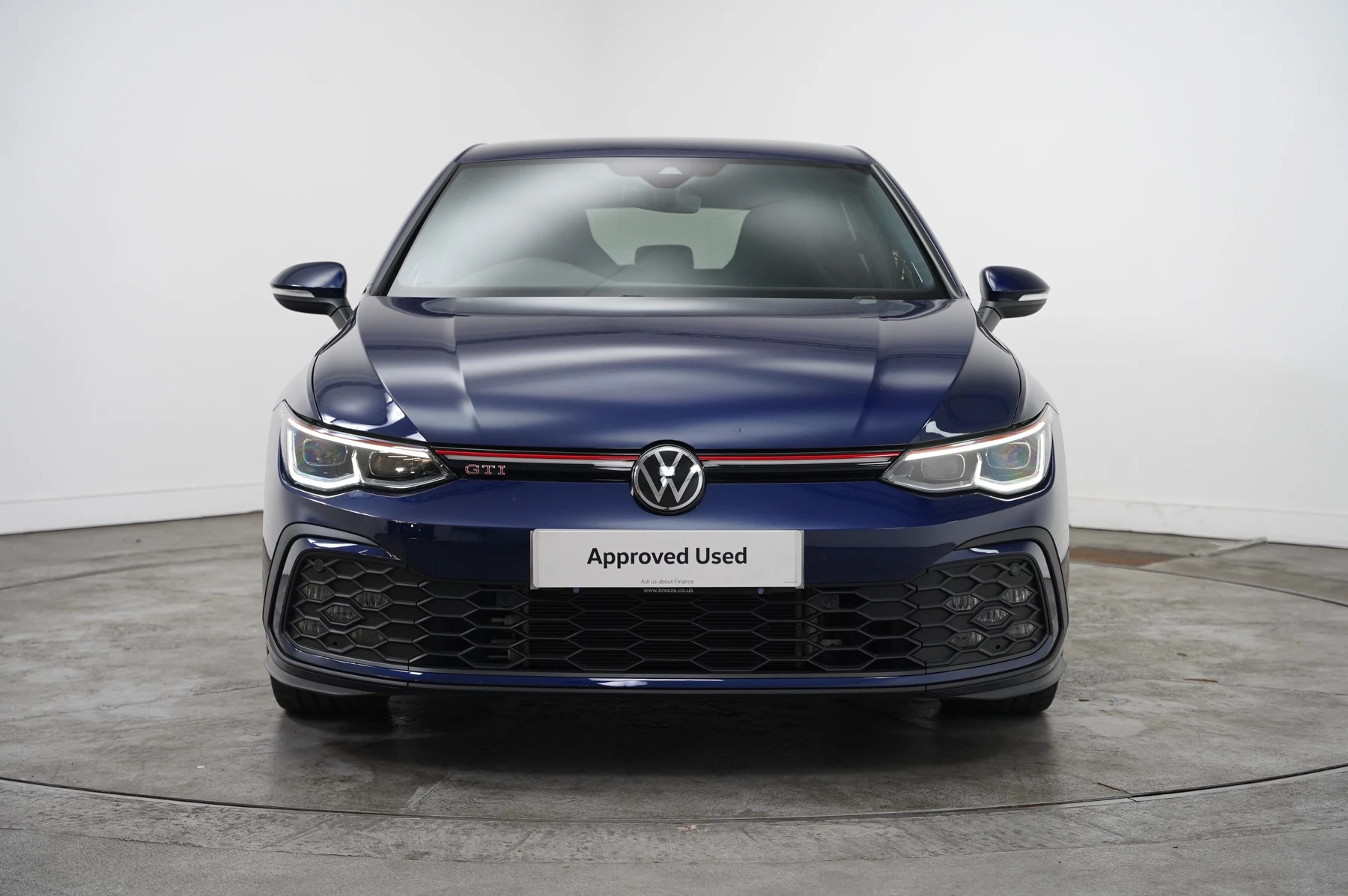 Volkswagen-Golf-image-6