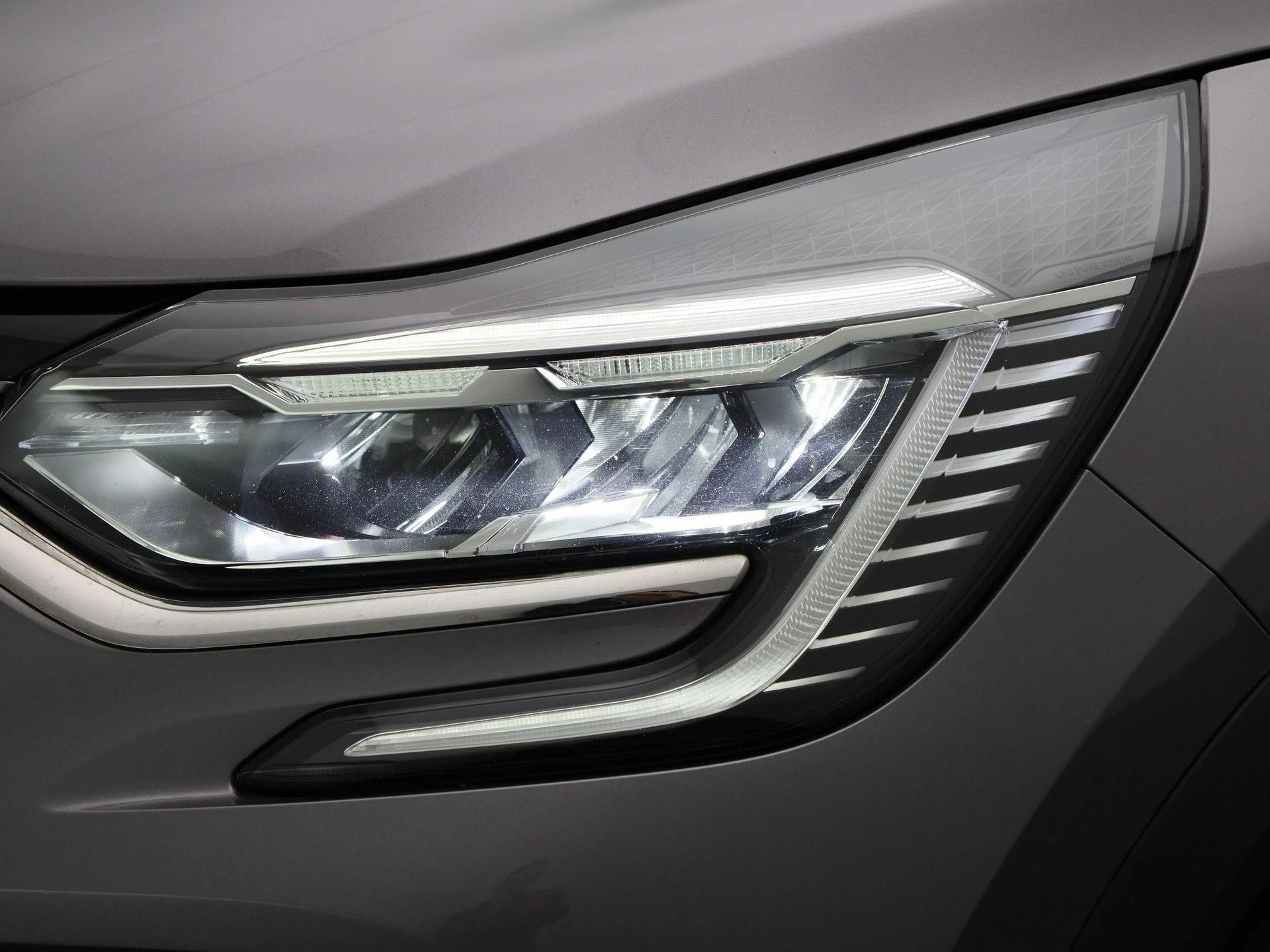 Renault-Captur-image-11