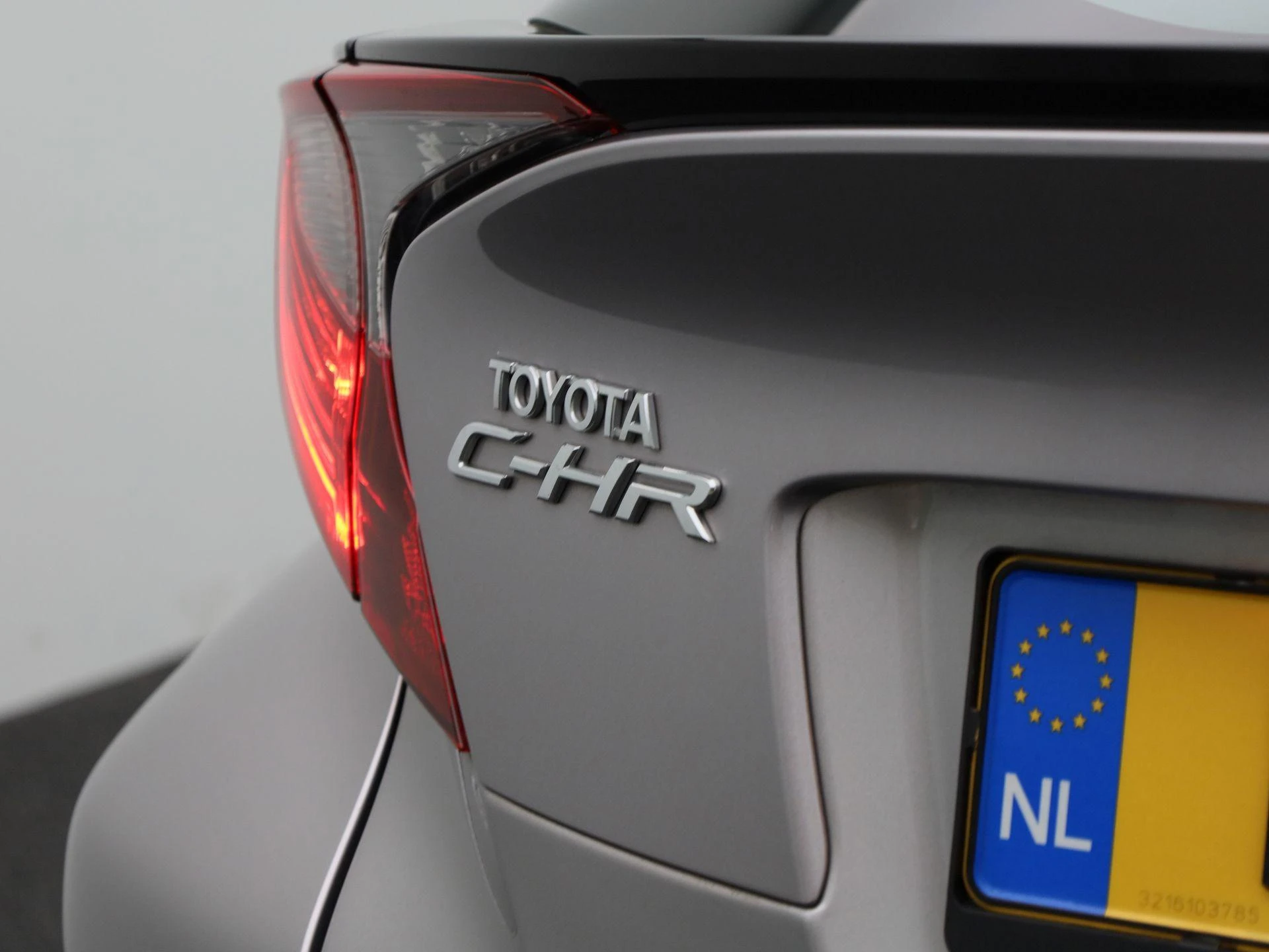 Toyota C-HR 1.8 Hybrid Active