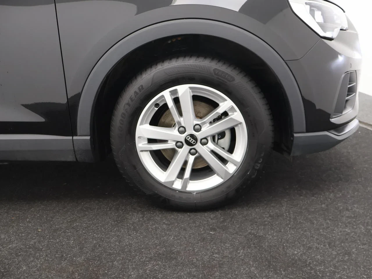 Audi-Q3-image-2