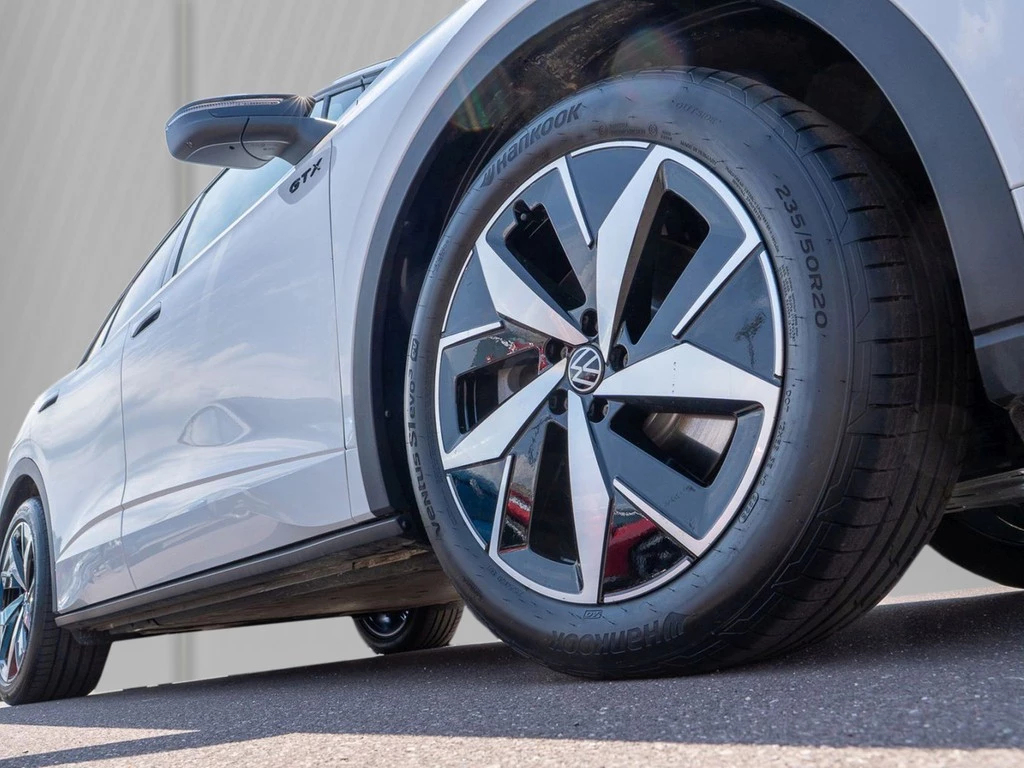 Volkswagen-ID.4-image-4