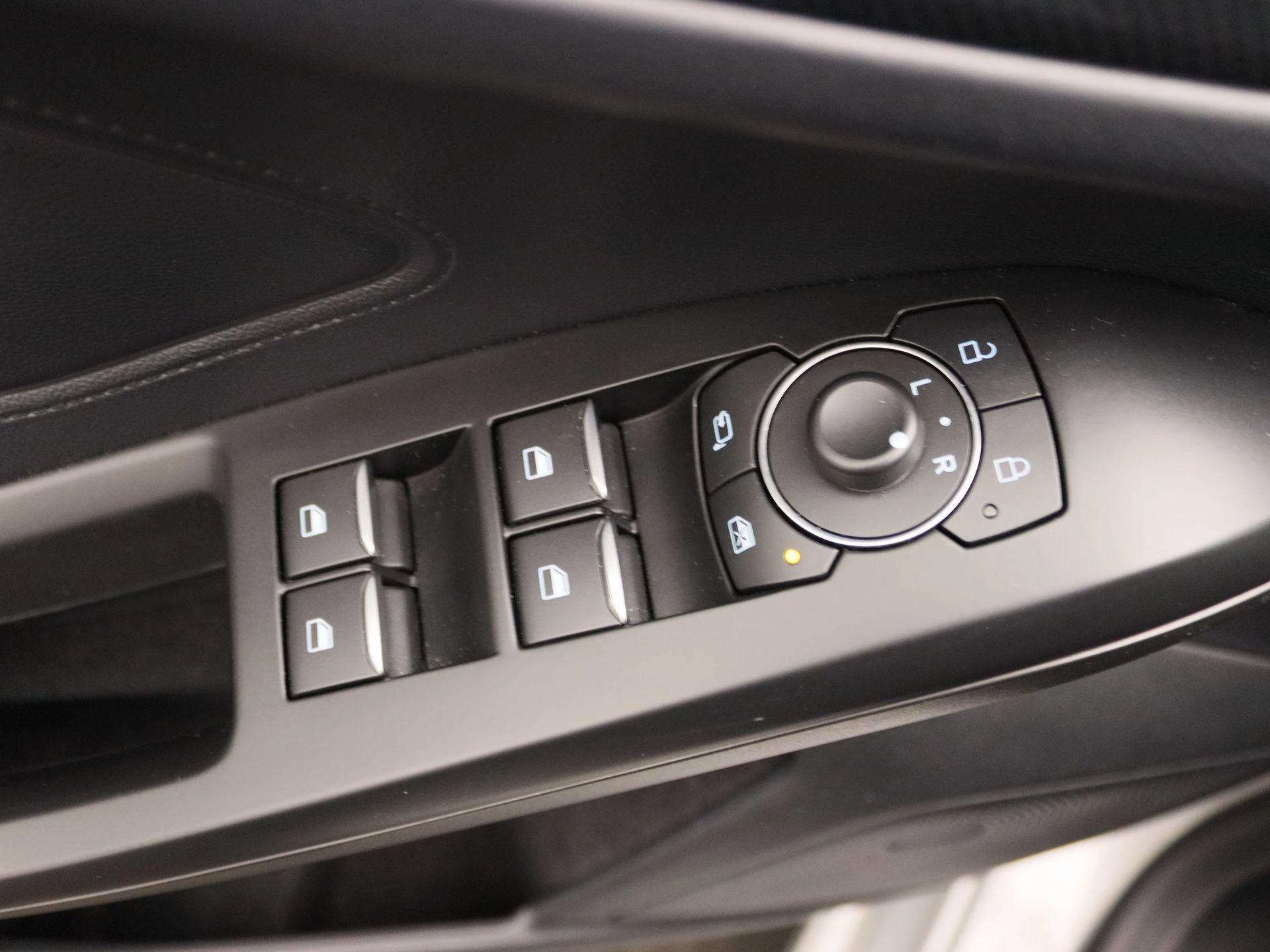 Ford-Focus-image-21
